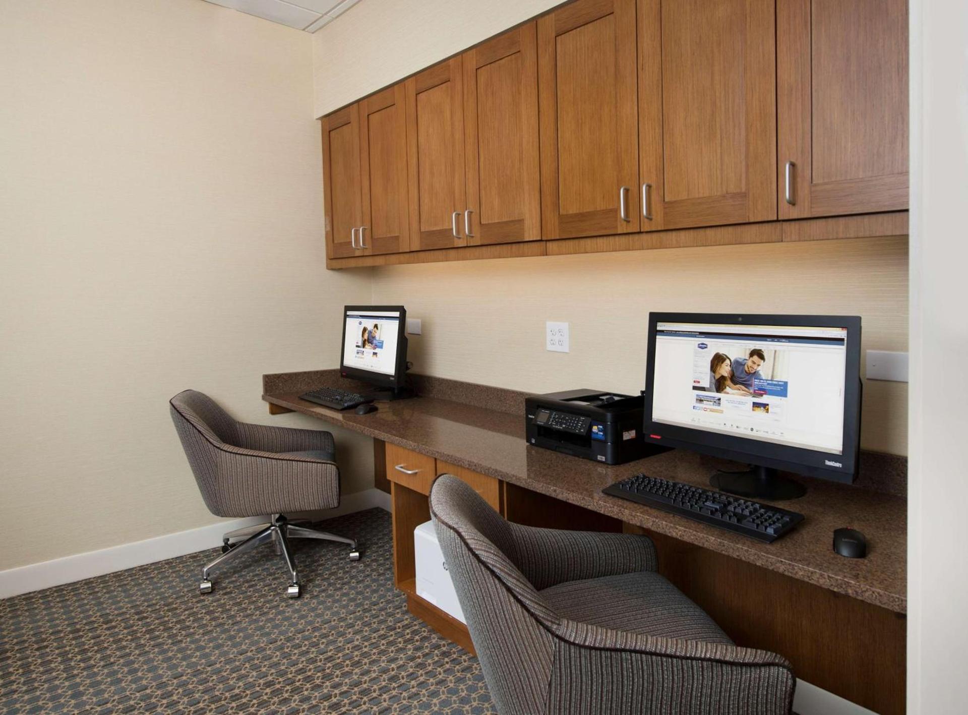 Hampton Inn & Suites Braselton photo 23