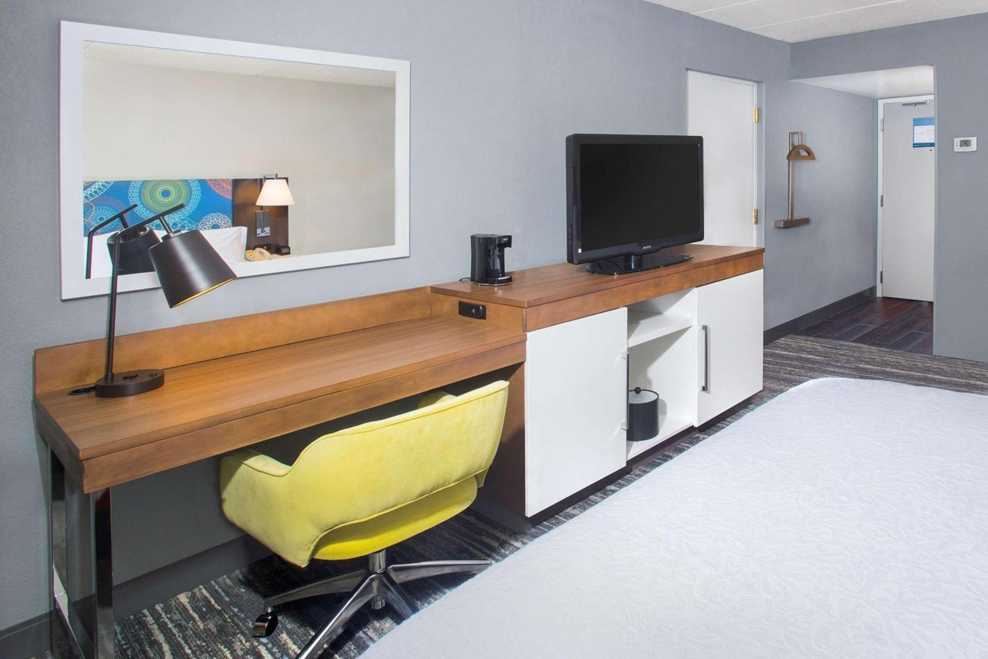 Hampton Inn & Suites Annapolis photo 16