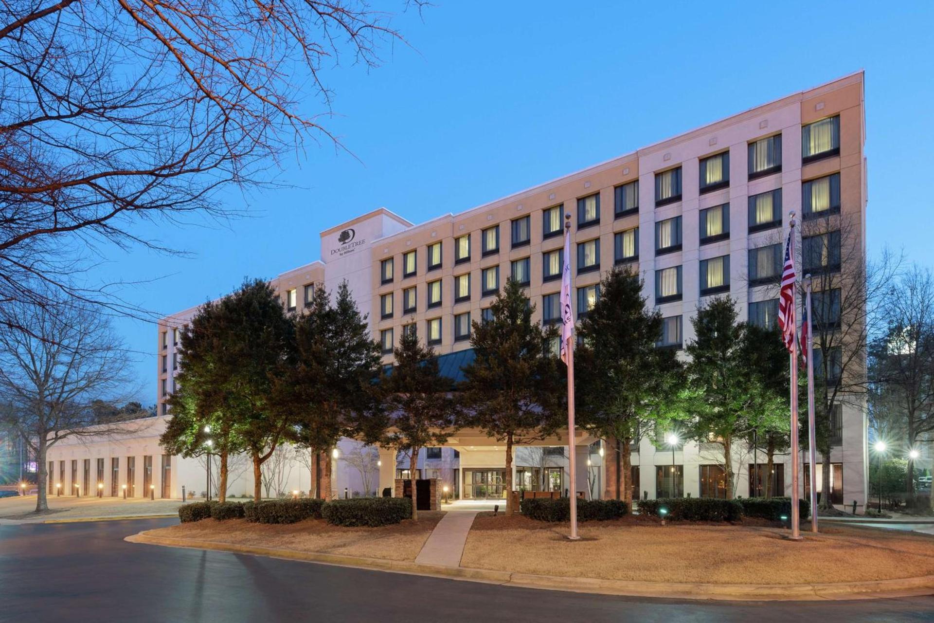 DoubleTree by Hilton Atlanta Airport photo 1