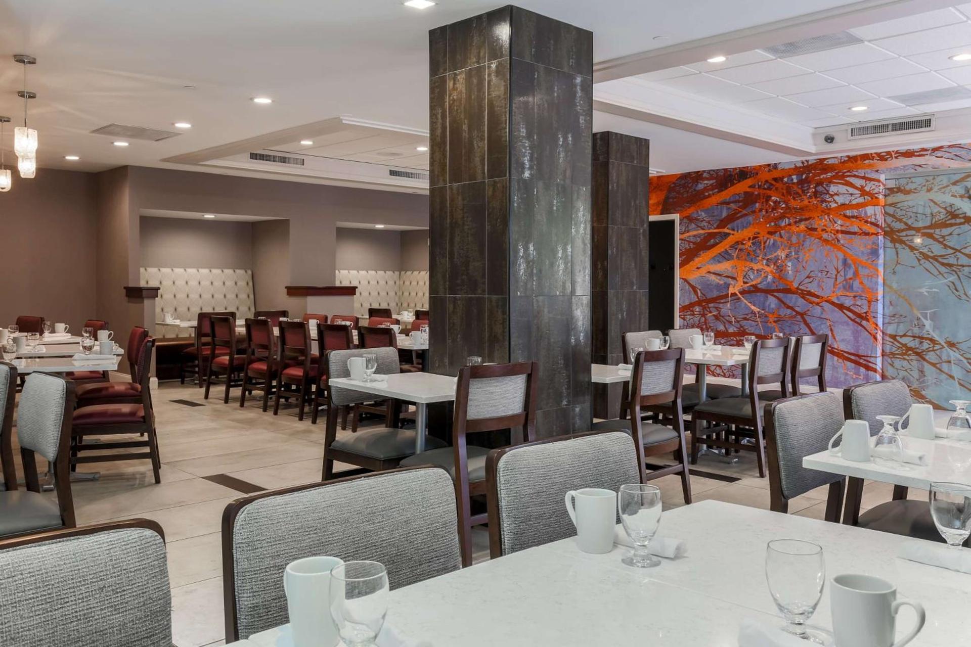 DoubleTree by Hilton Atlanta Airport photo 10