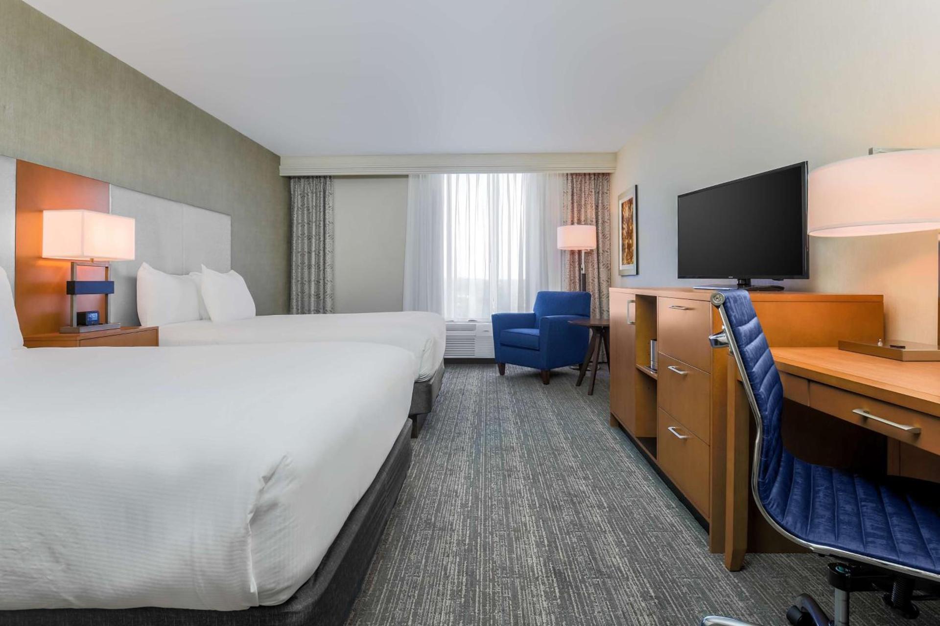 DoubleTree by Hilton Atlanta Airport photo 19