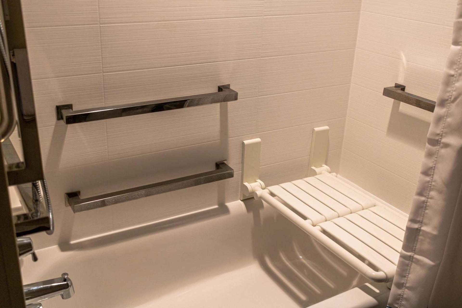 Towneplace Suites By Marriott Hays photo 24