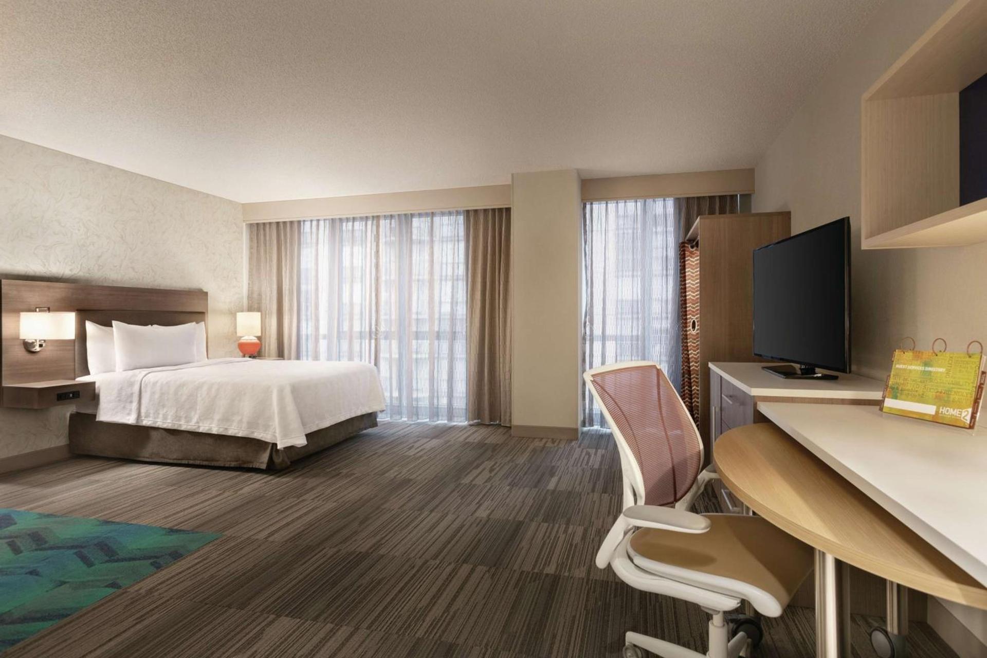 Home2 Suites By Hilton Chicago River North photo 15