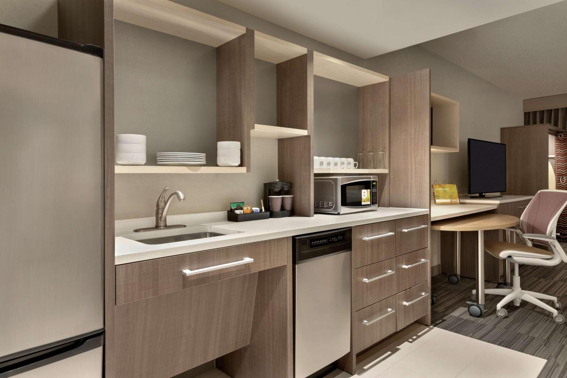 Home2 Suites By Hilton Chicago River North photo 35