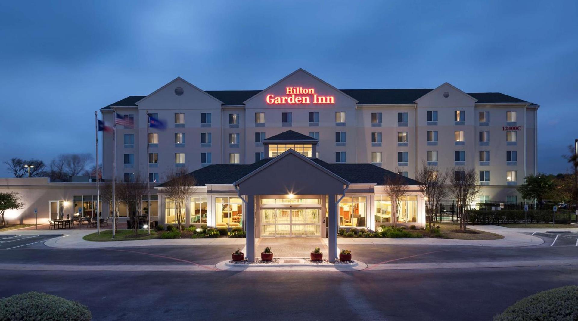 Hilton Garden Inn Austin North photo 1