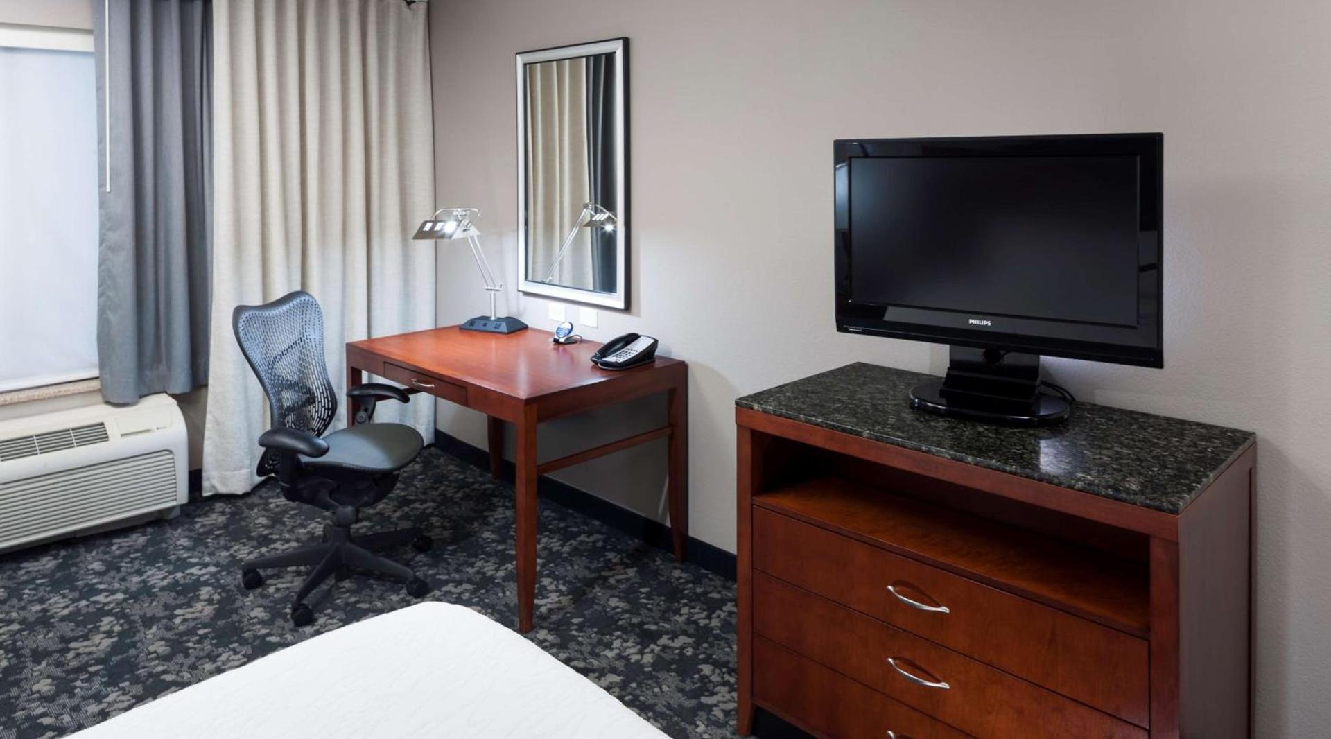 Hilton Garden Inn Austin North photo 23