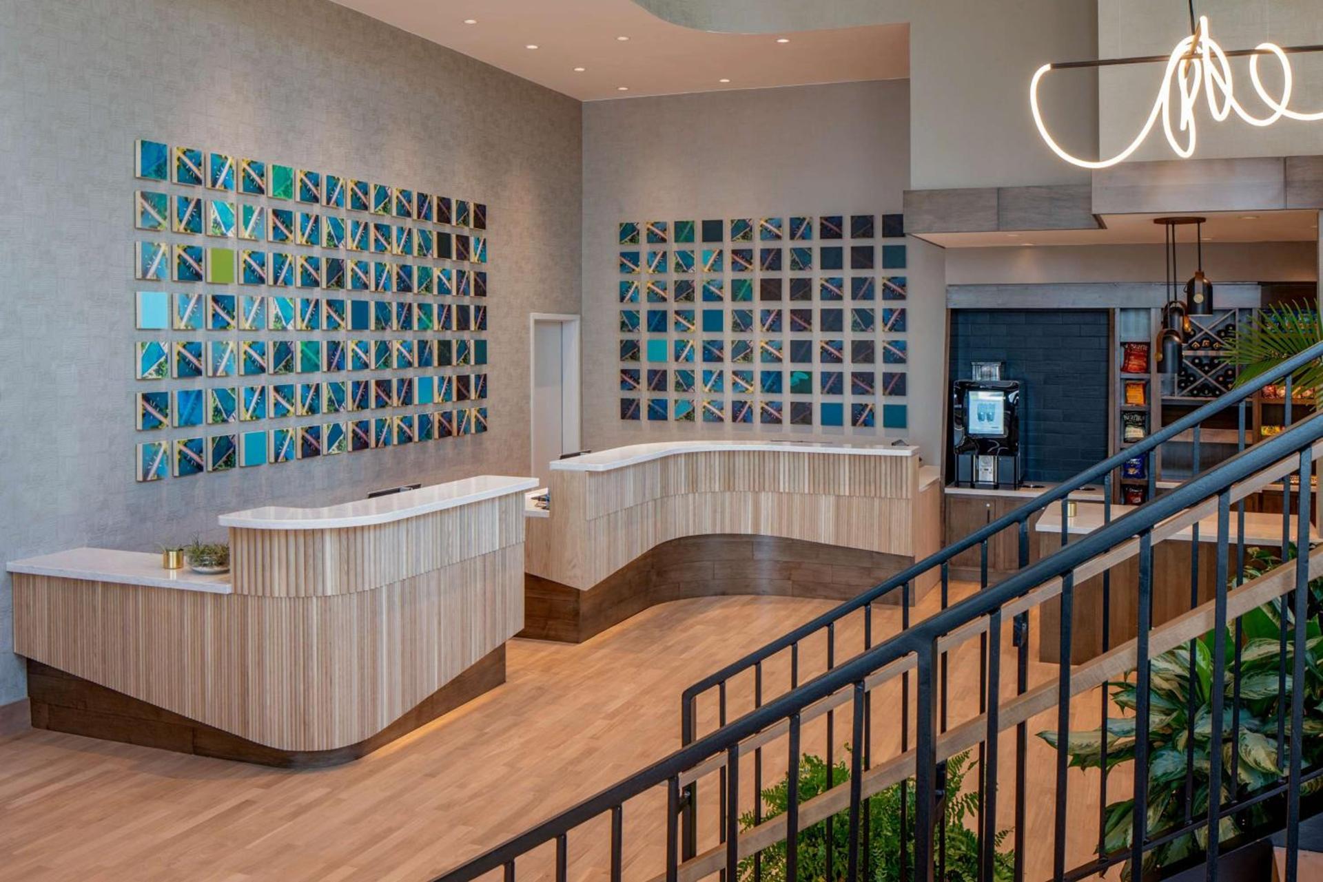 Hilton Garden Inn Austin University Capitol District photo 5