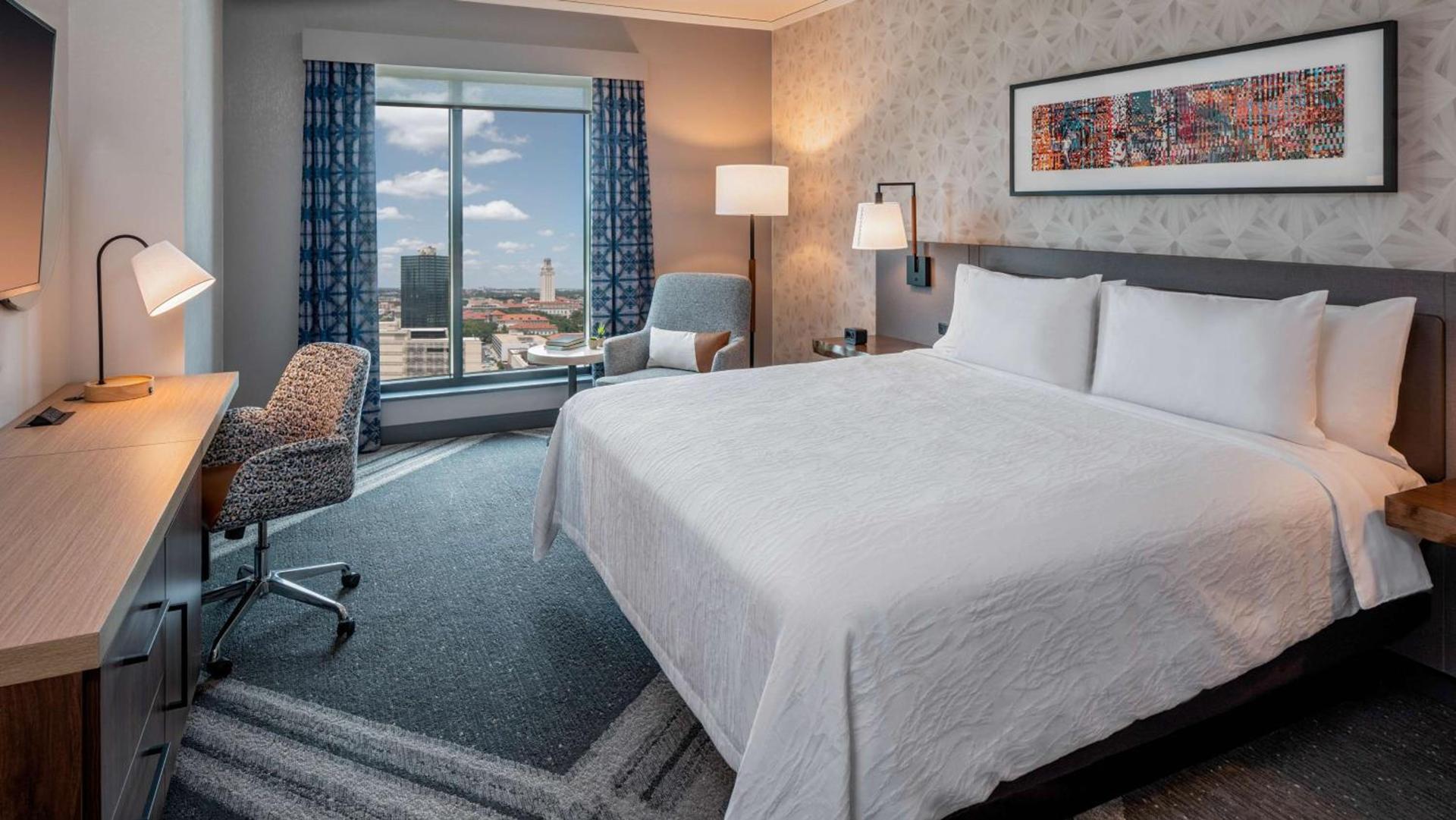 Hilton Garden Inn Austin University Capitol District photo 31