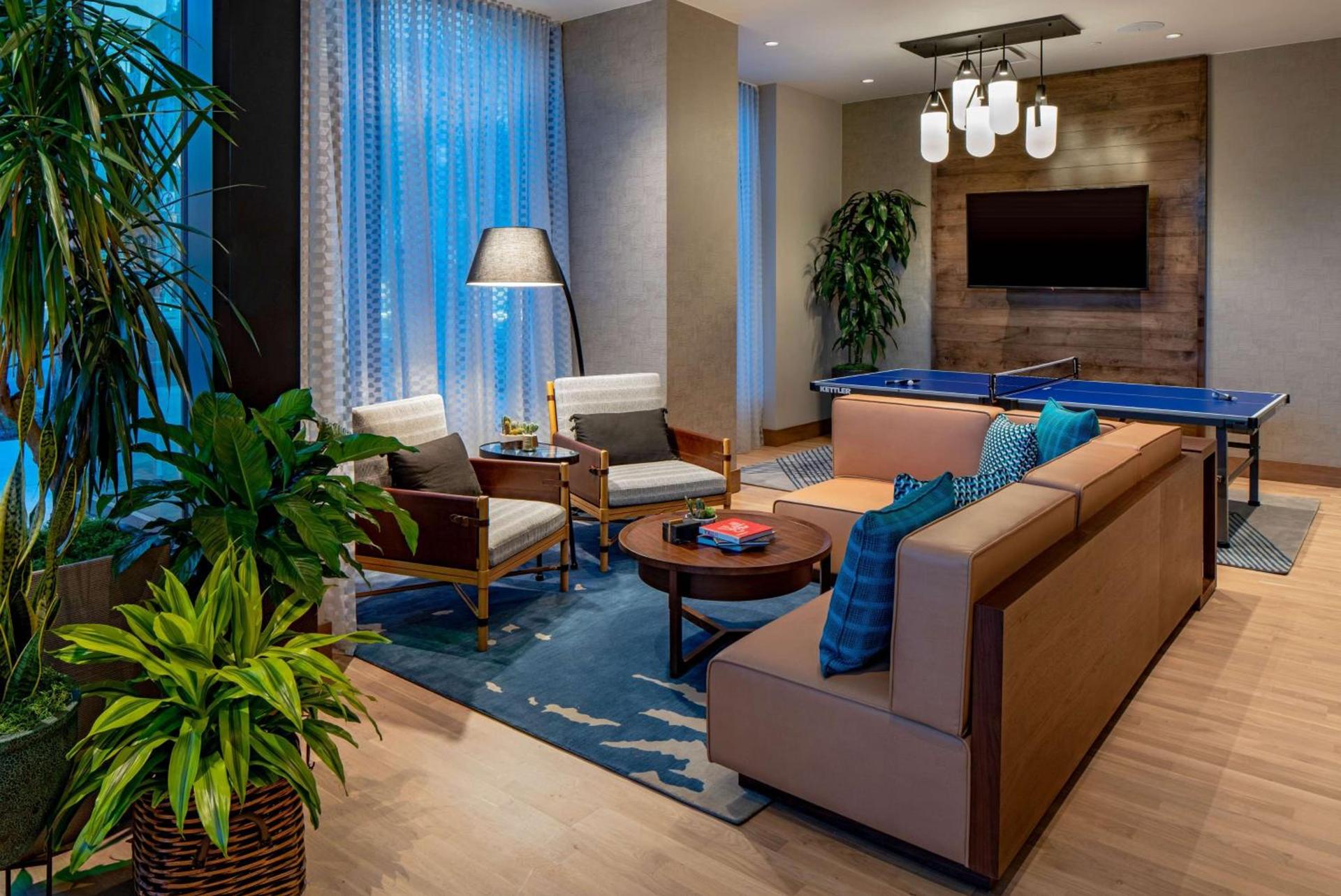 Hilton Garden Inn Austin University Capitol District photo 44