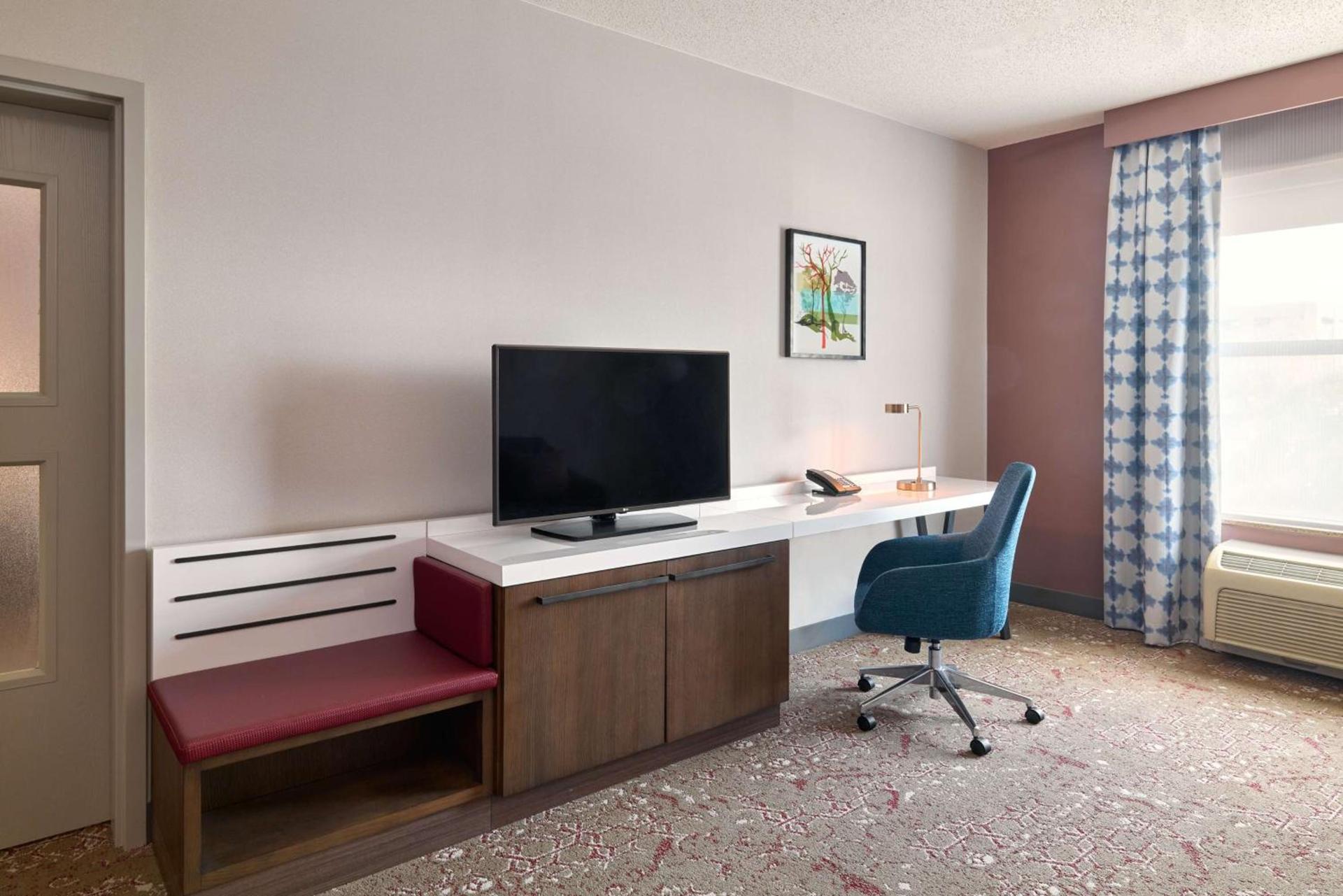 Hilton Garden Inn Bloomington photo 26