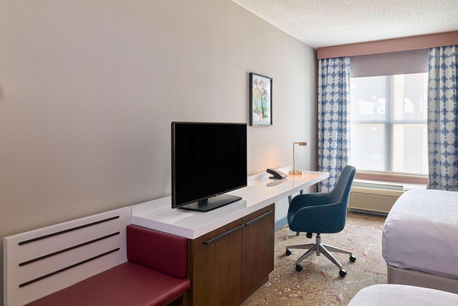 Hilton Garden Inn Bloomington photo 34