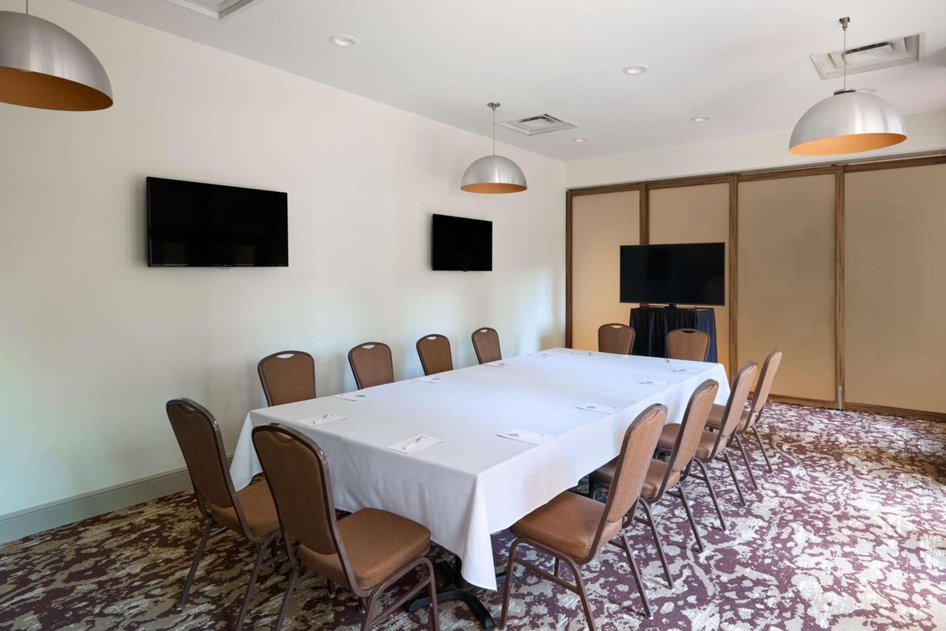 Hilton Garden Inn Bloomington photo 44