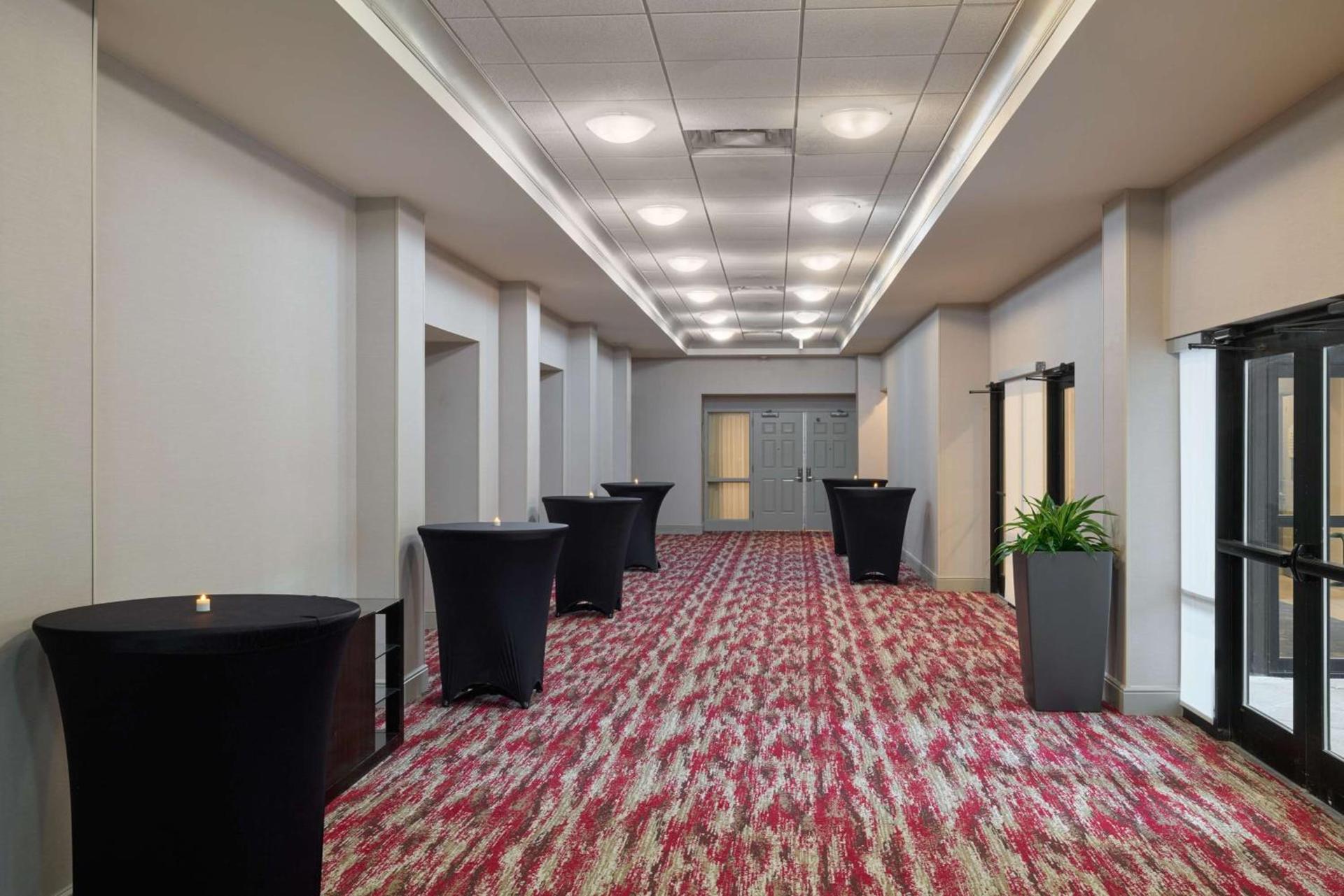 Hilton Garden Inn Bloomington photo 50
