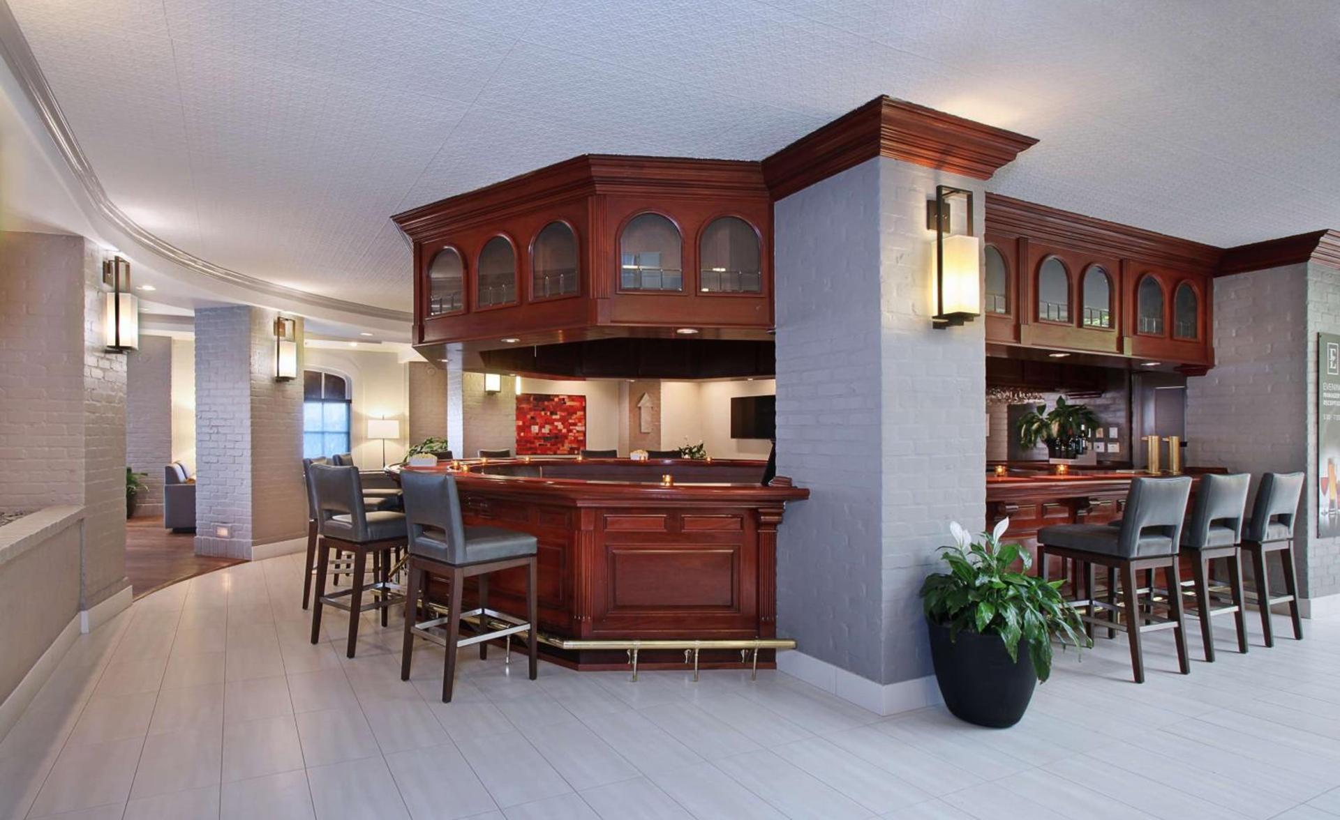 Embassy Suites by Hilton Anaheim North photo 11