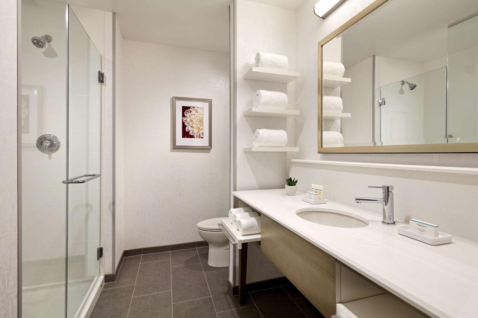 Hampton Inn Long Beach Airport, Ca photo 24