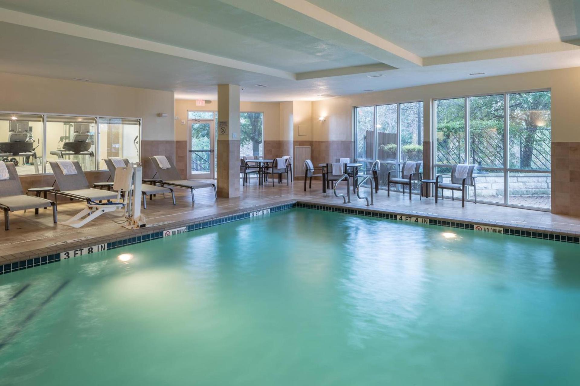 Courtyard by Marriott Austin Parmer Tech Ridge photo 31