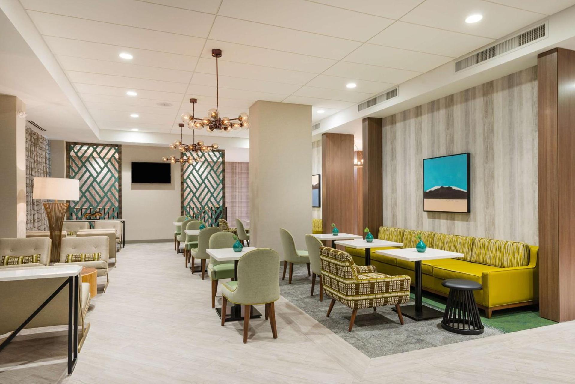 Hampton Inn & Suites Miami Wynwood Design District, FL photo 3