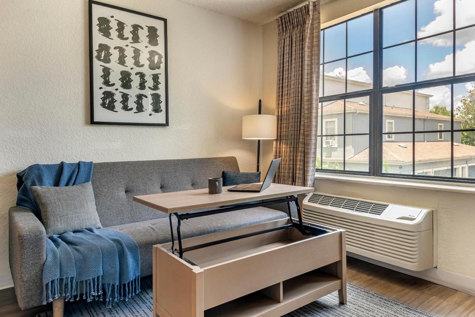 InTown Suites Extended Stay High Point NC photo 10