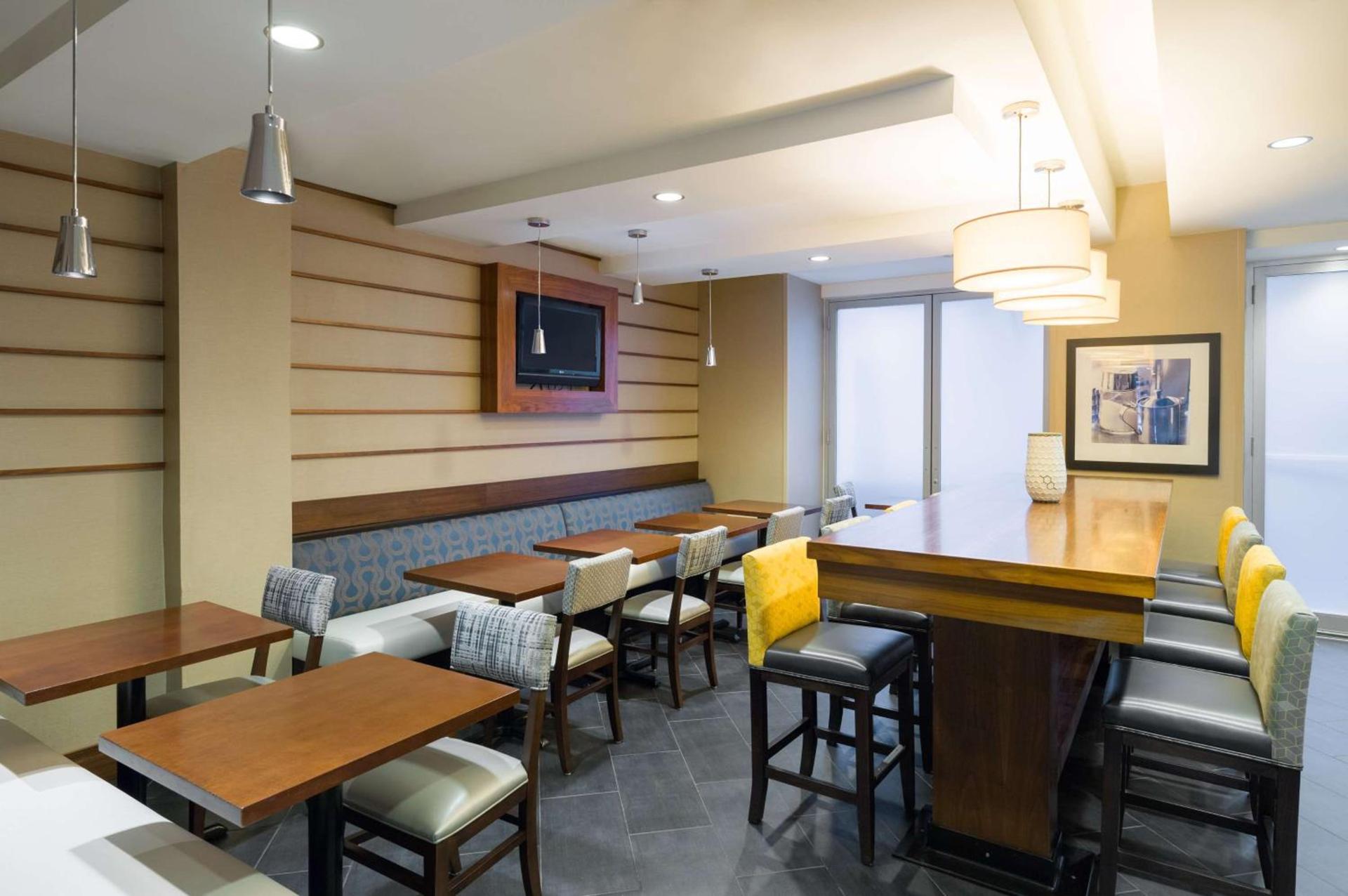 Hampton Inn Manhattan Chelsea photo 7