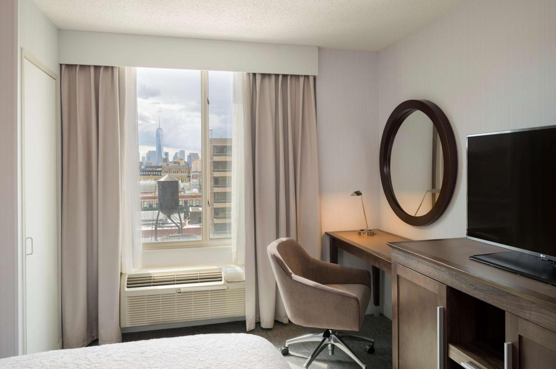 Hampton Inn Manhattan Chelsea photo 21