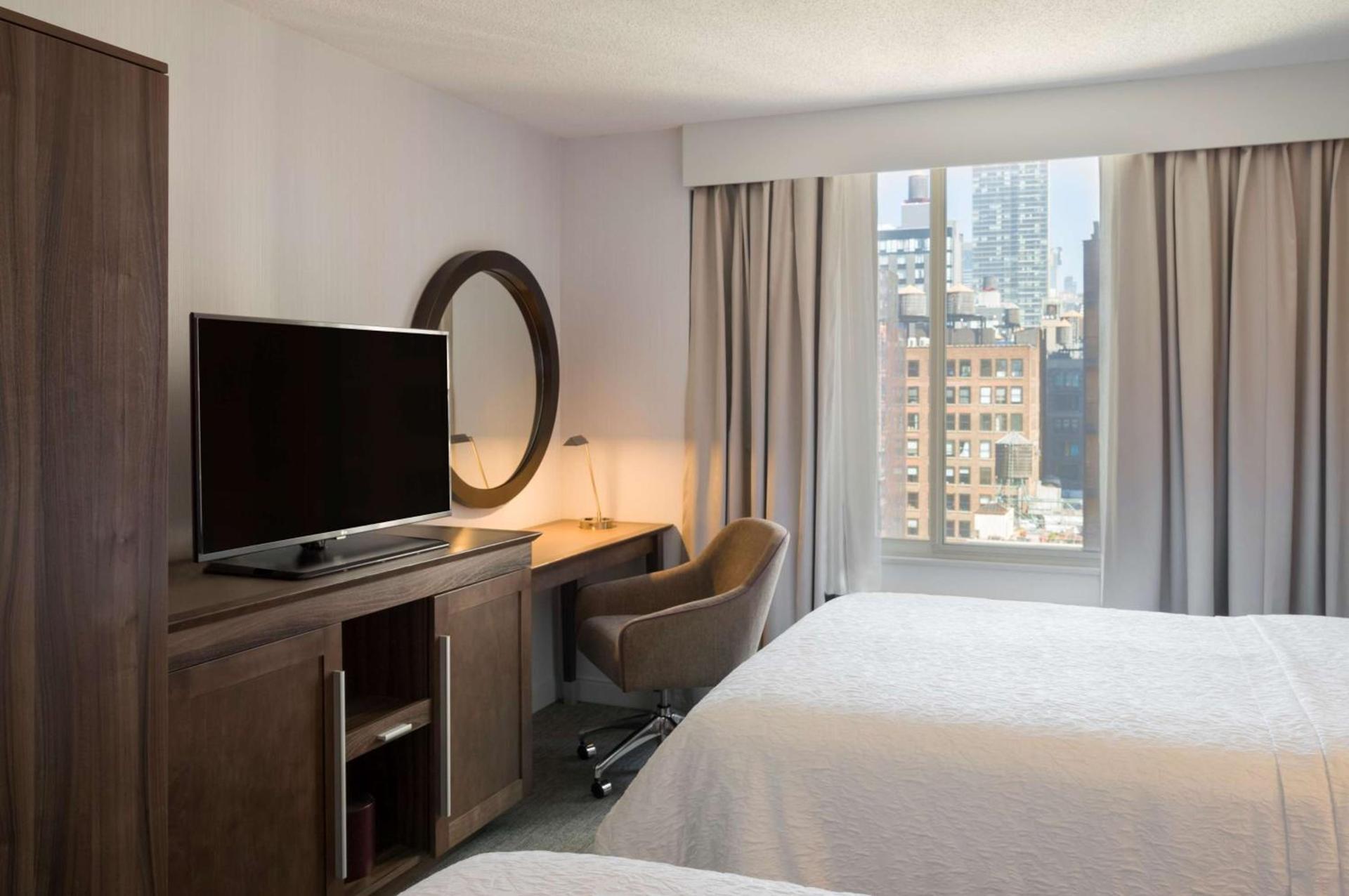 Hampton Inn Manhattan Chelsea photo 23