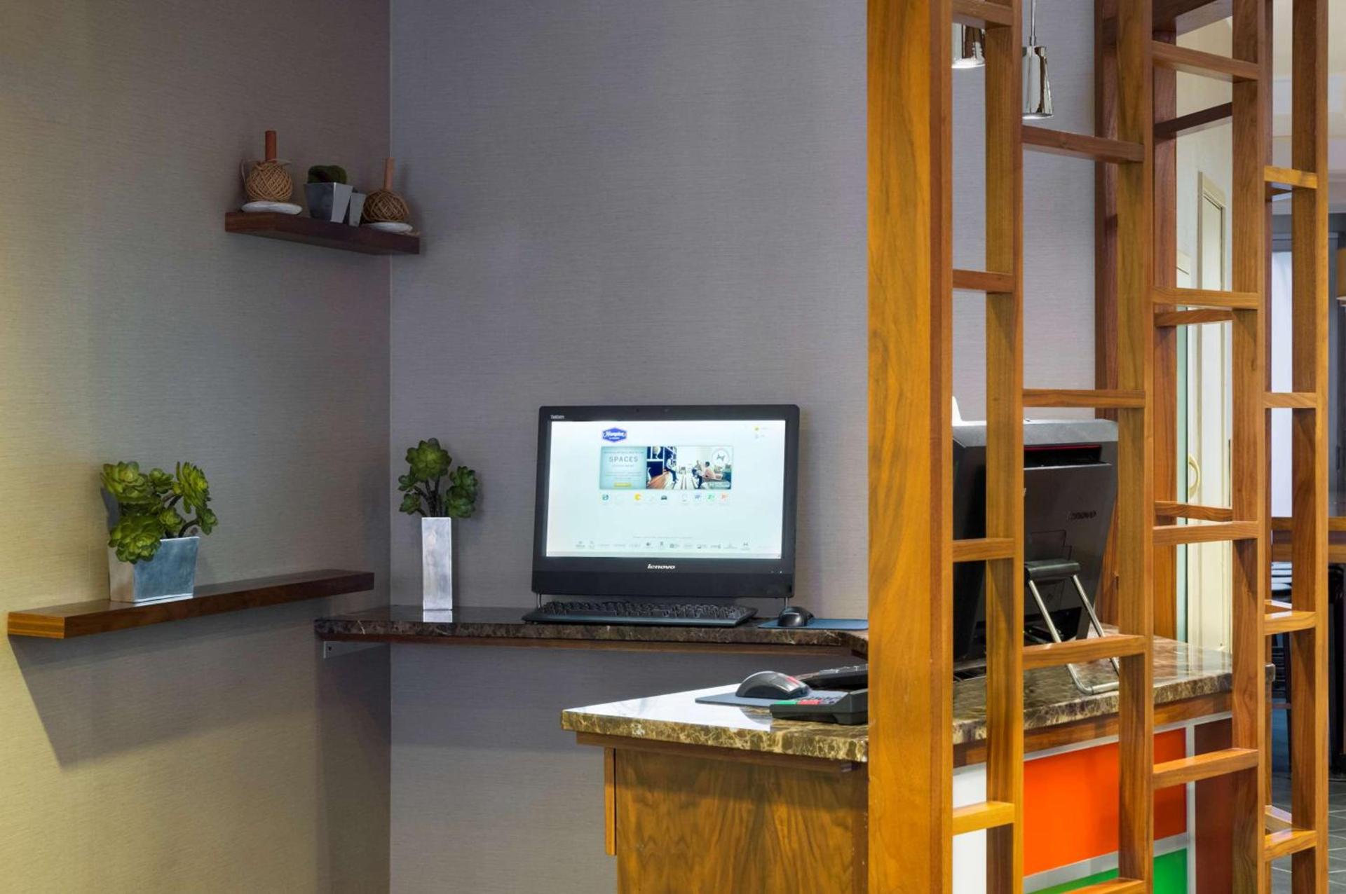 Hampton Inn Manhattan Chelsea photo 27