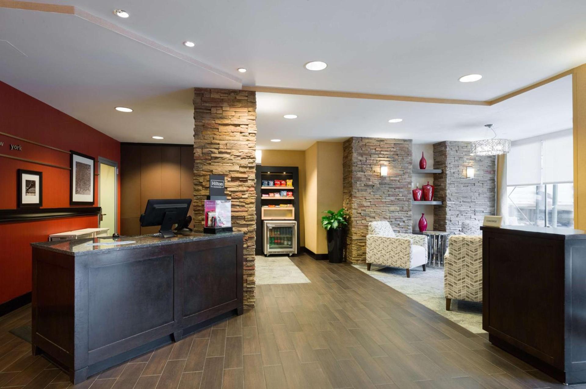 Hampton Inn Manhattan - Times Square South photo 4