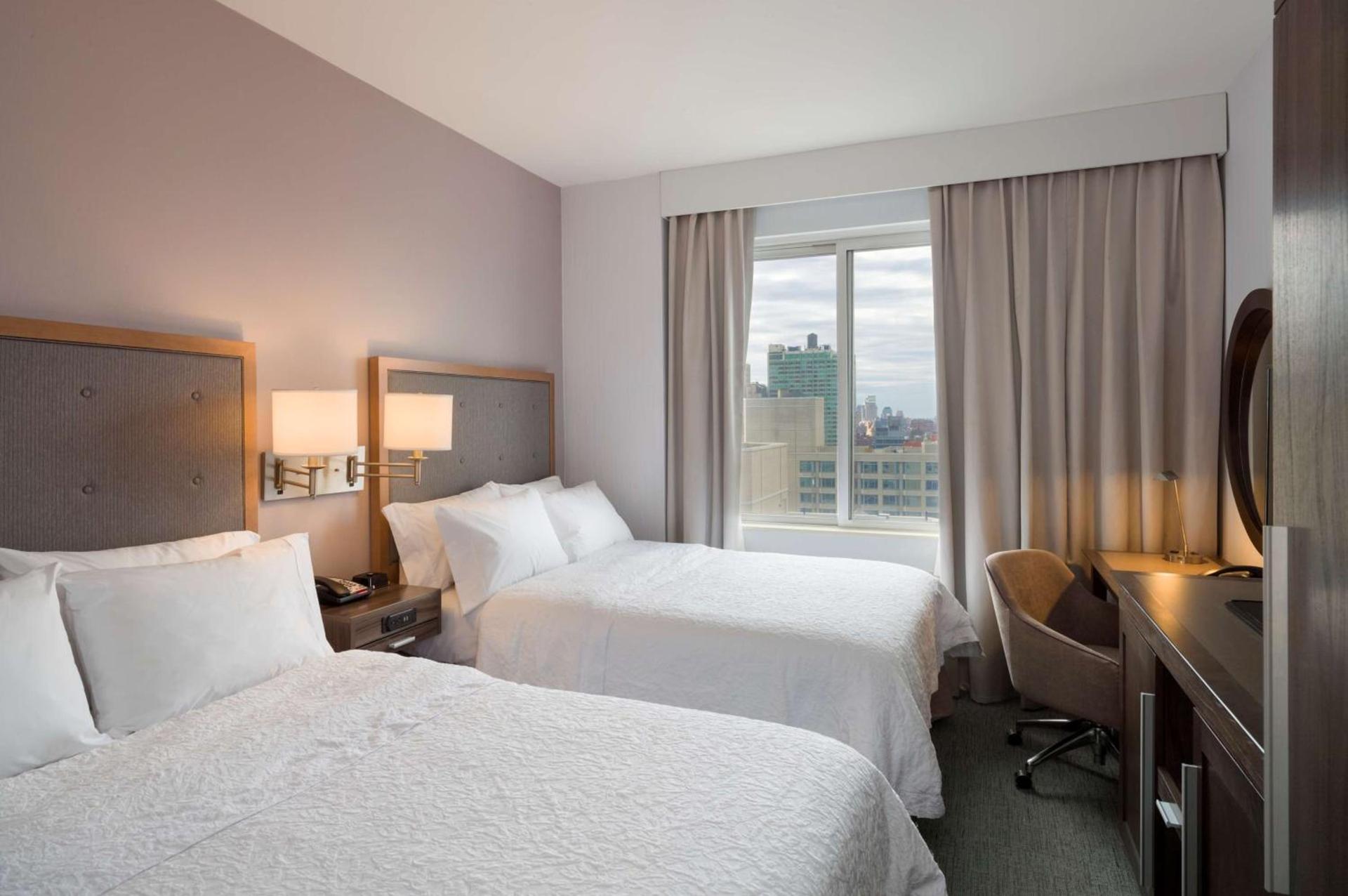 Hampton Inn Manhattan - Times Square South photo 29