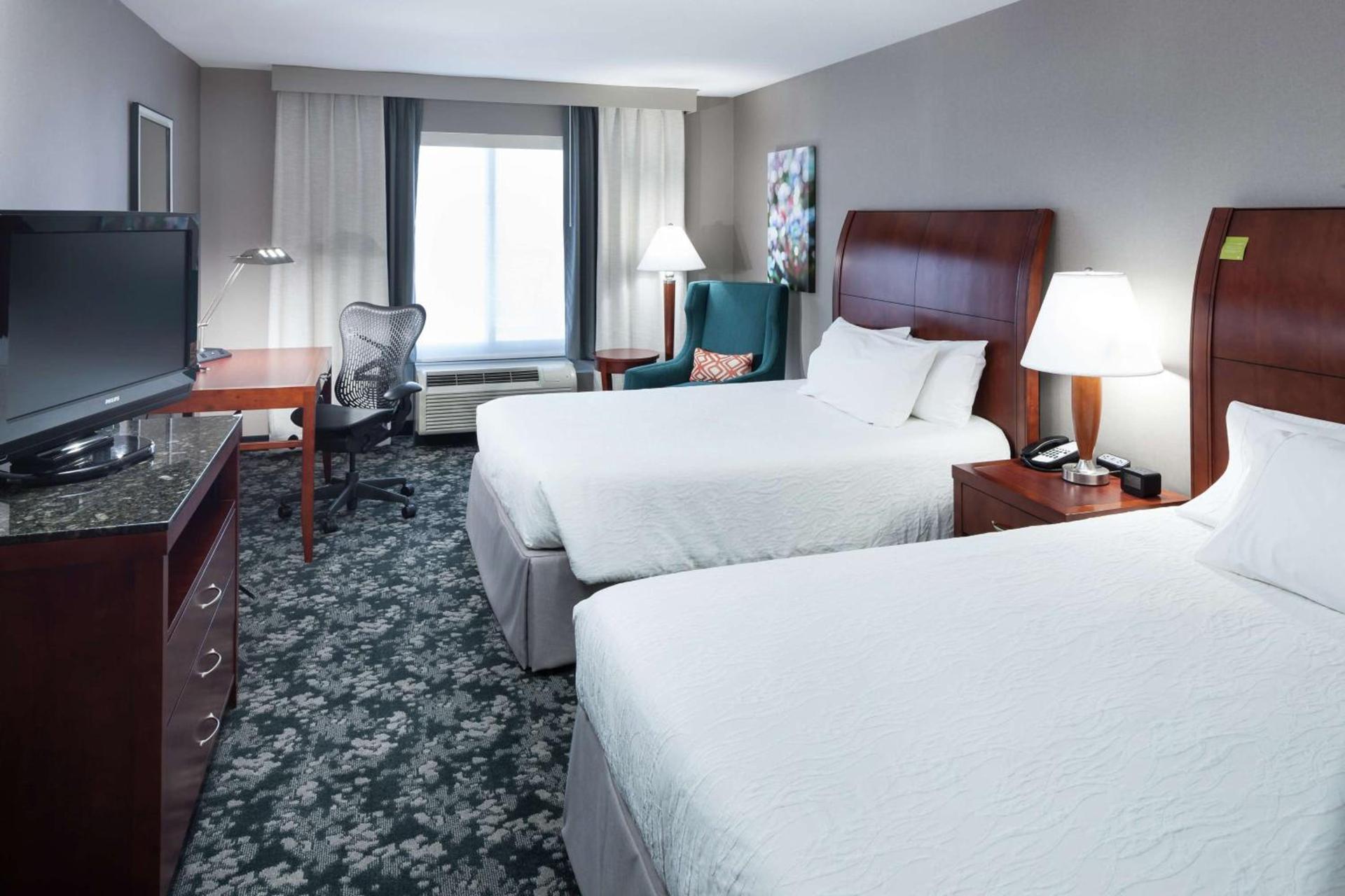 Hilton Garden Inn Naperville/Warrenville photo 24
