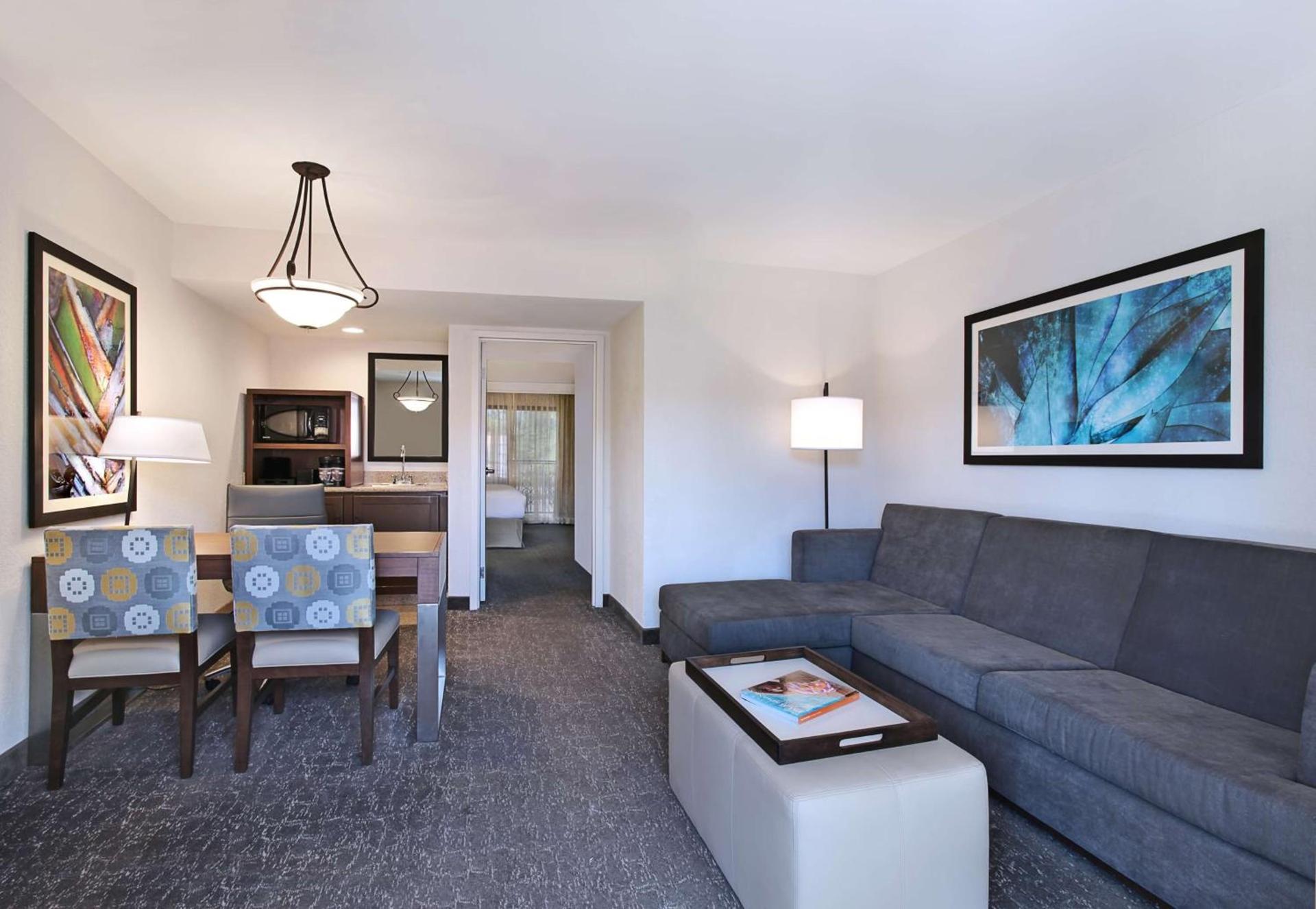 Embassy Suites by Hilton Palm Desert photo 19