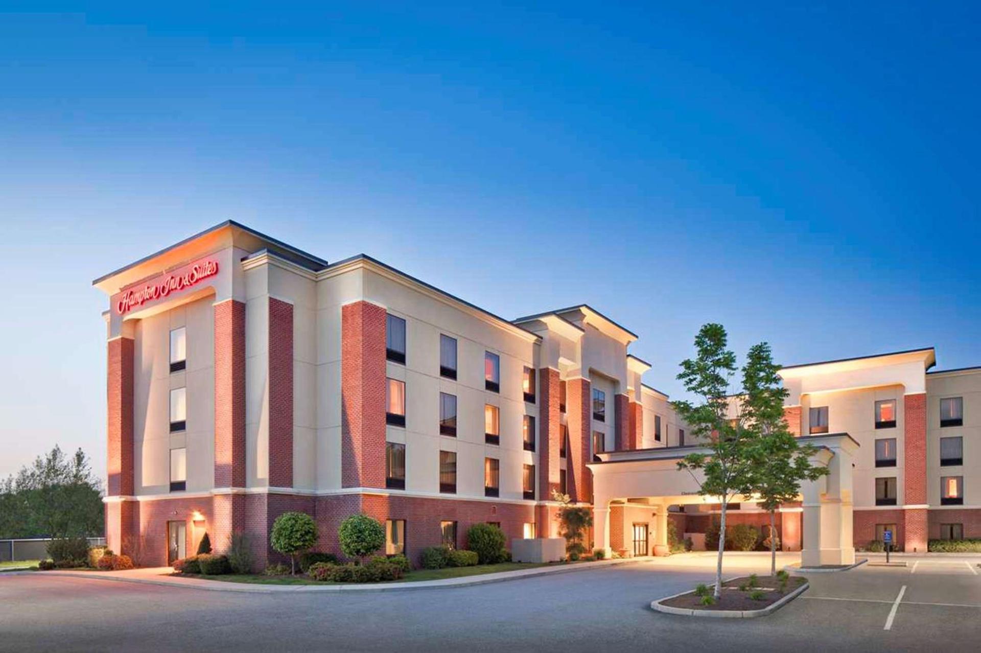 Hampton Inn & Suites Providence / Smithfield photo 1