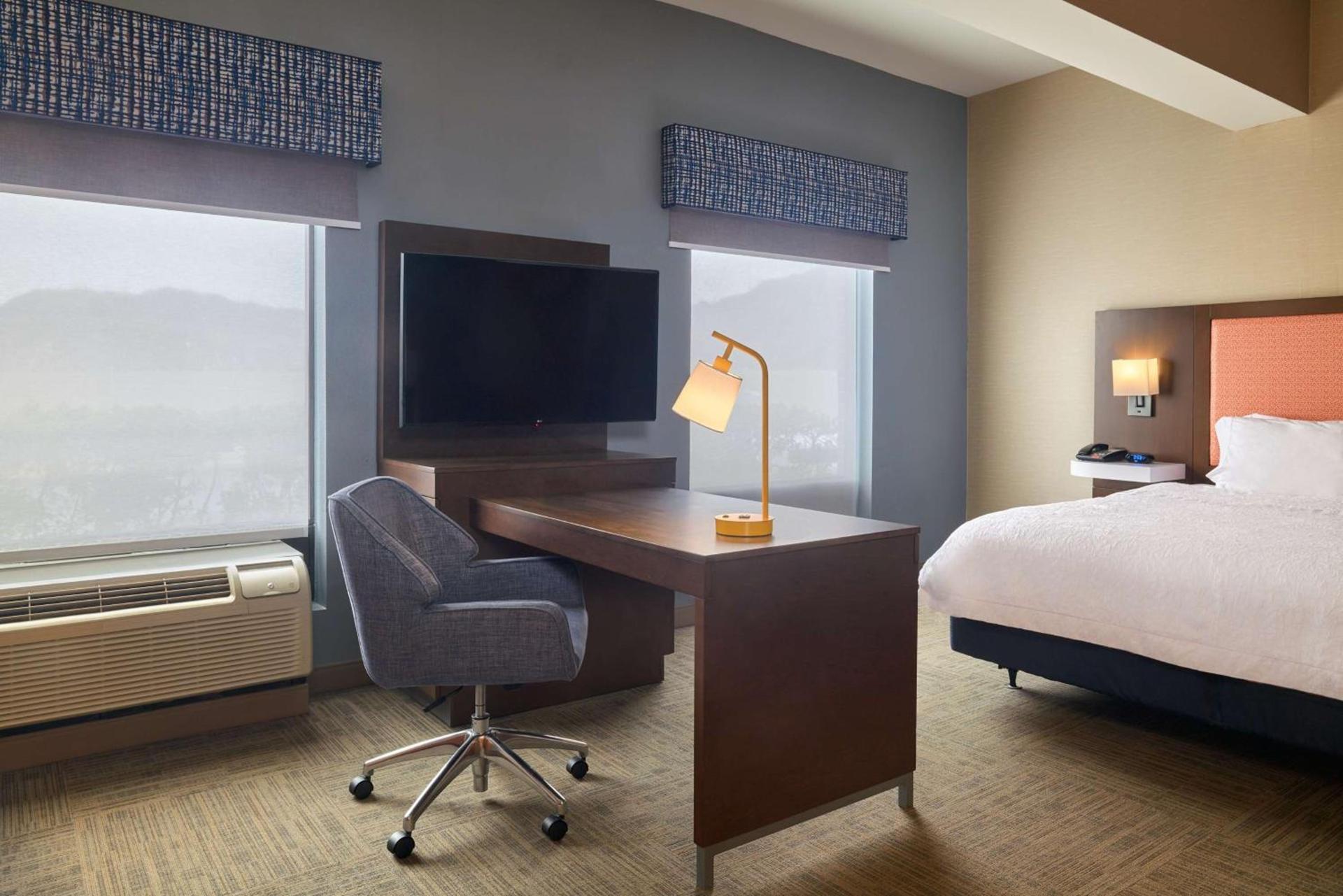 Hampton Inn & Suites Providence / Smithfield photo 25