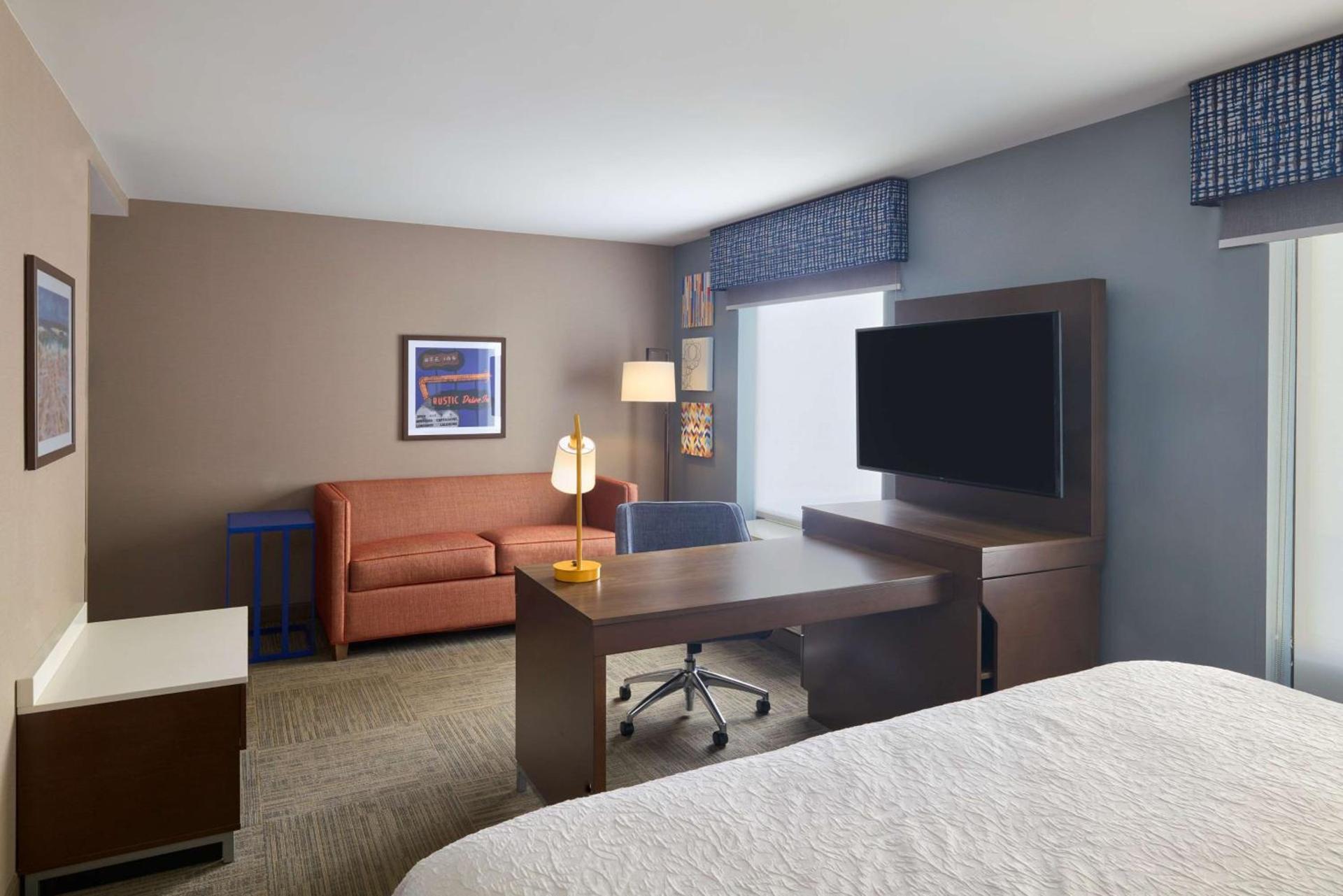 Hampton Inn & Suites Providence / Smithfield photo 30