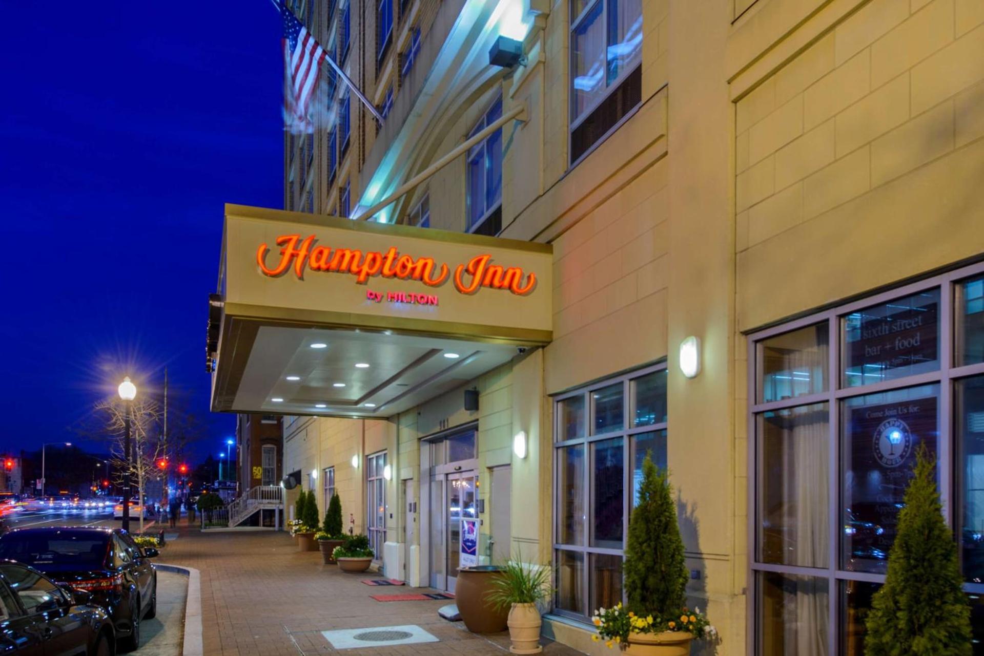 Hampton Inn Washington DC - Convention Center photo 8