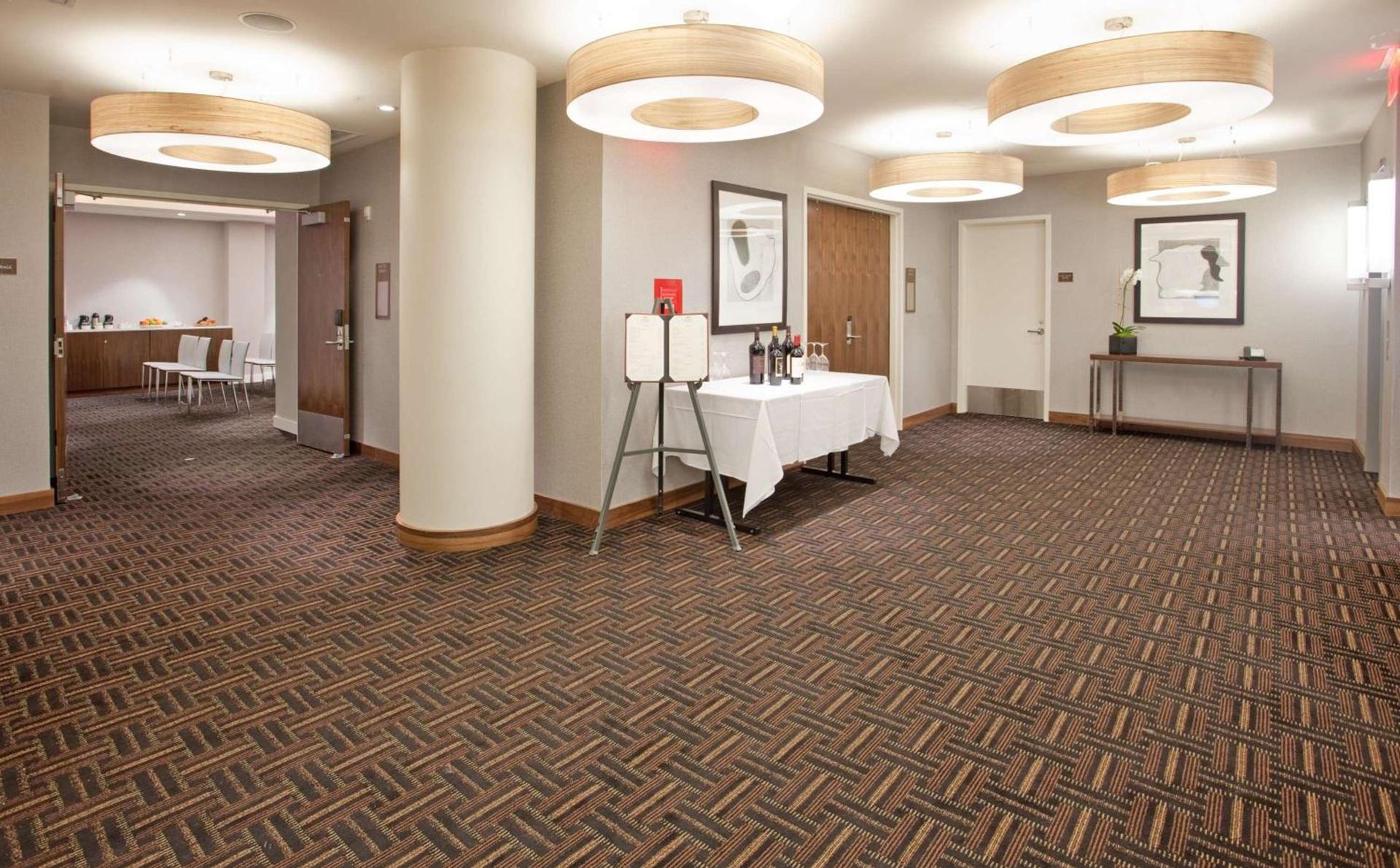 Hilton Garden Inn New York Central Park South-Midtown West photo 8