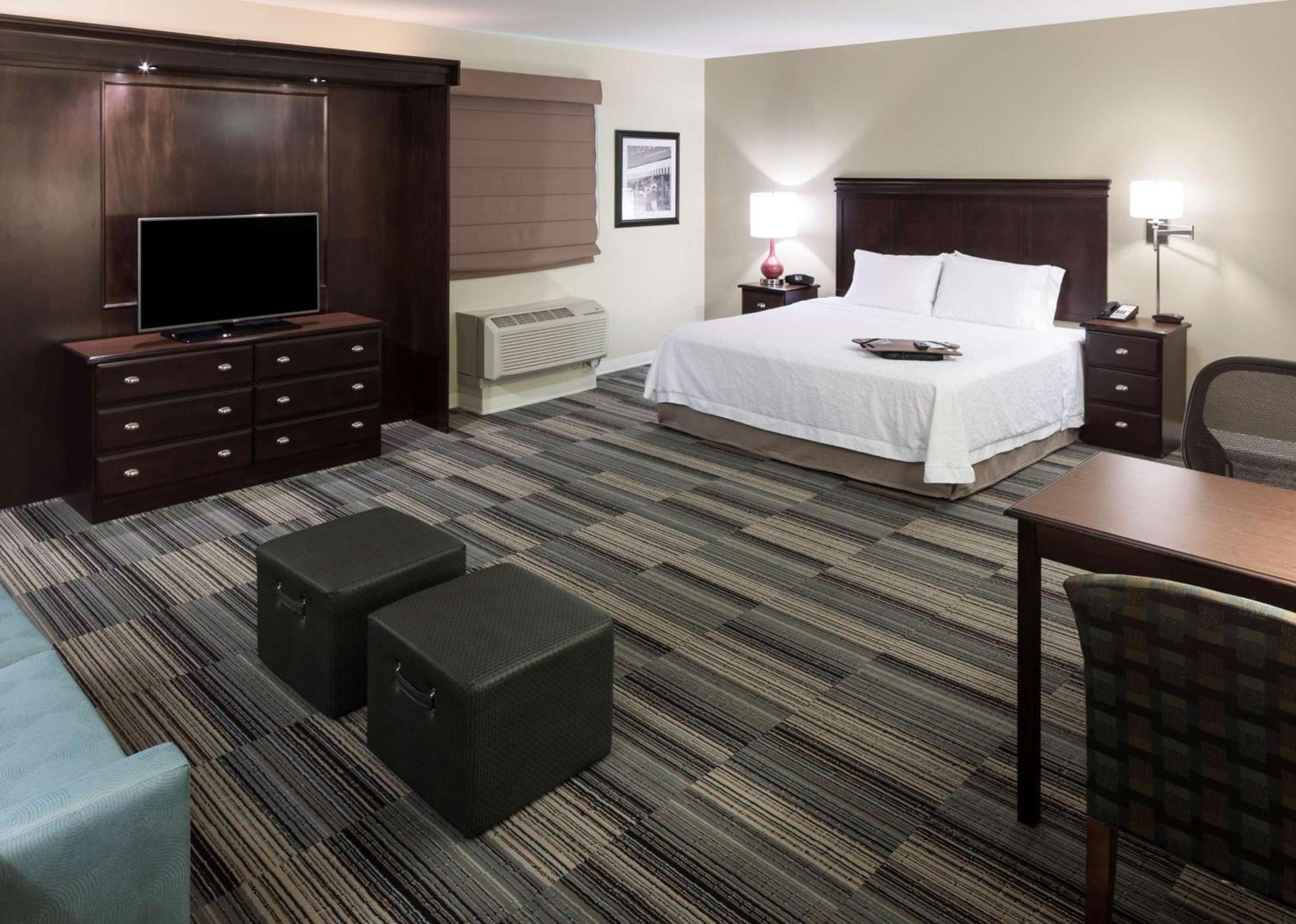 Hampton Inn & Suites Omaha-Downtown photo 19