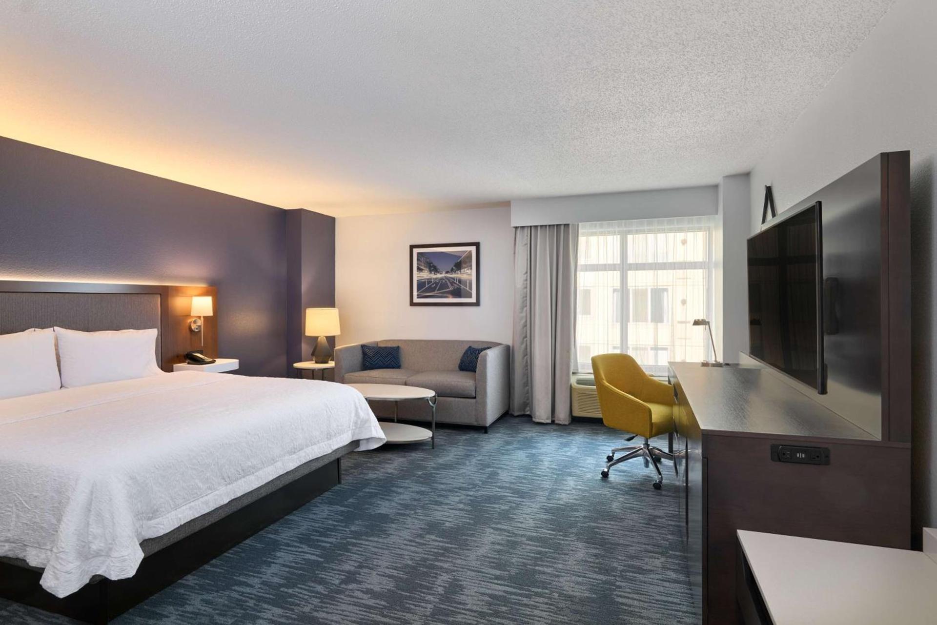 Hampton Inn Washington DC - Convention Center photo 46