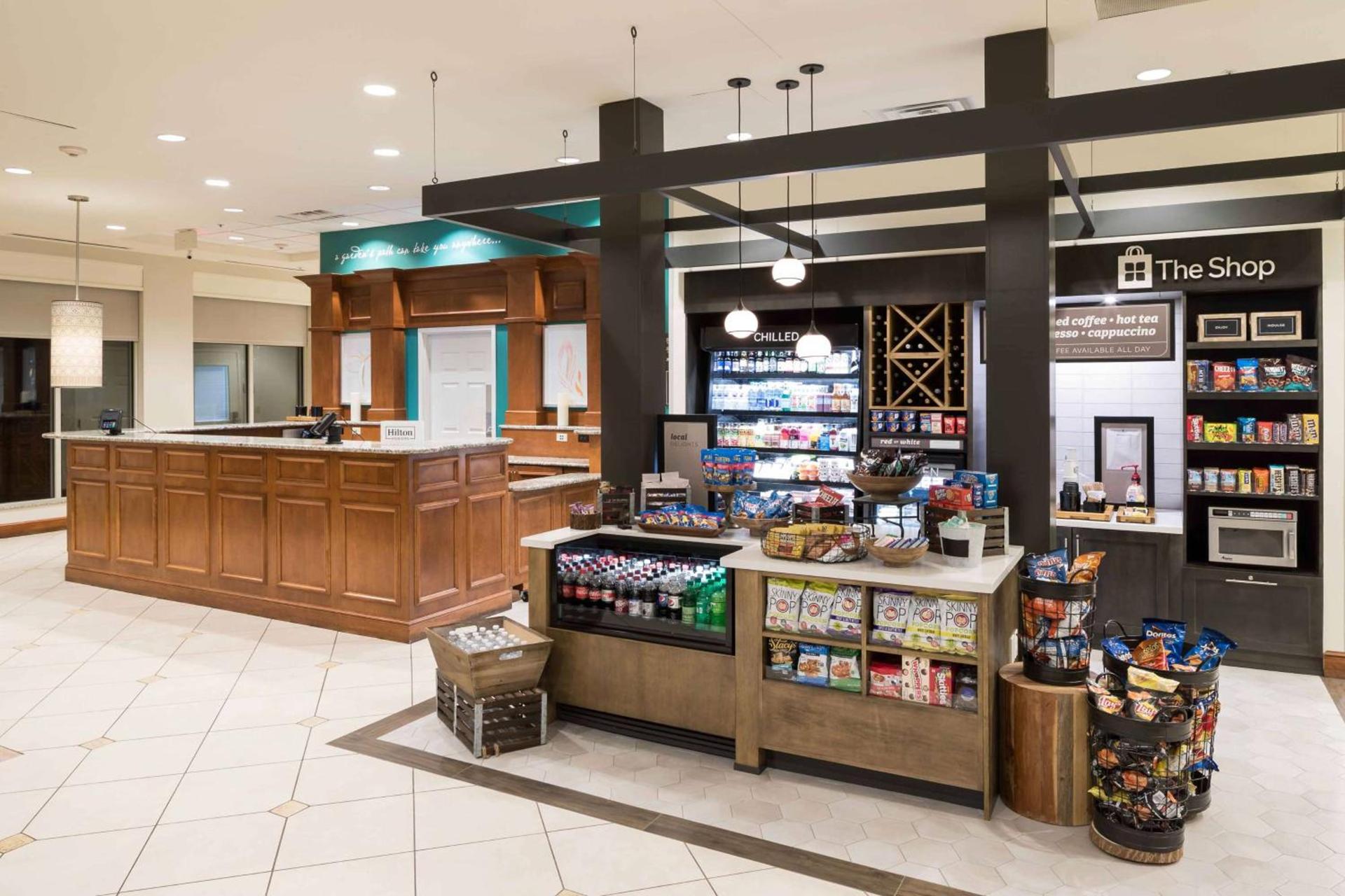 Hilton Garden Inn Lake Forest Mettawa photo 5