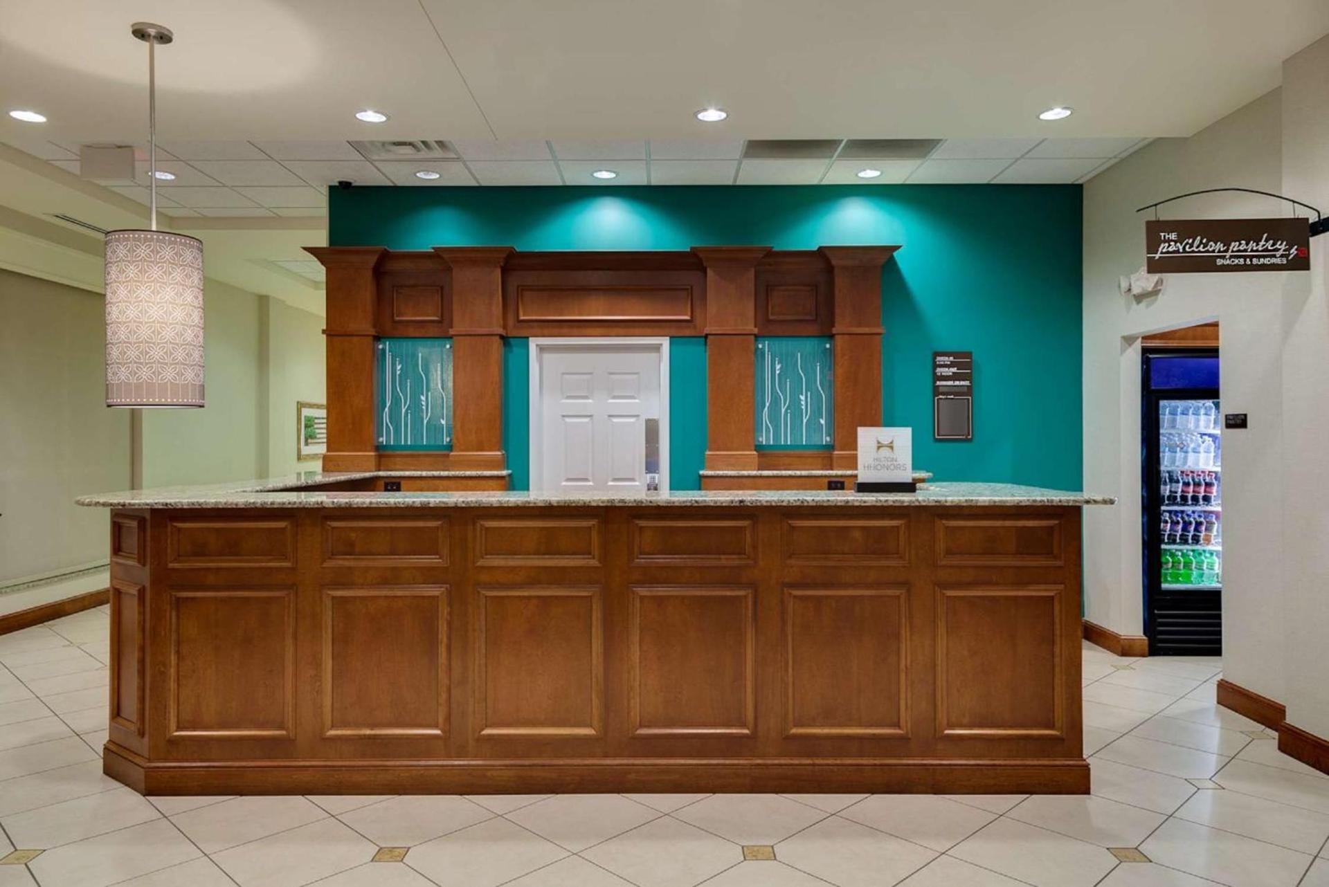 Hilton Garden Inn Lake Forest Mettawa photo 10