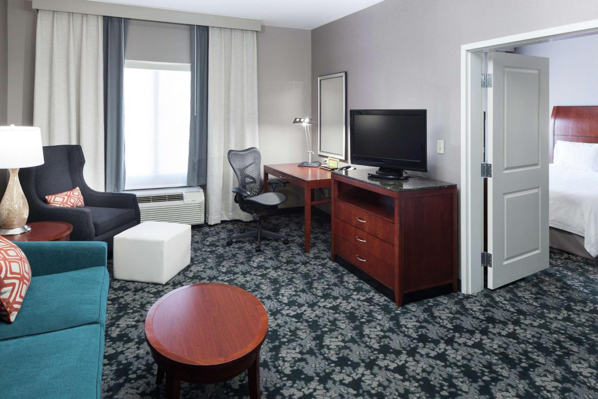 Hilton Garden Inn Lake Forest Mettawa photo 16