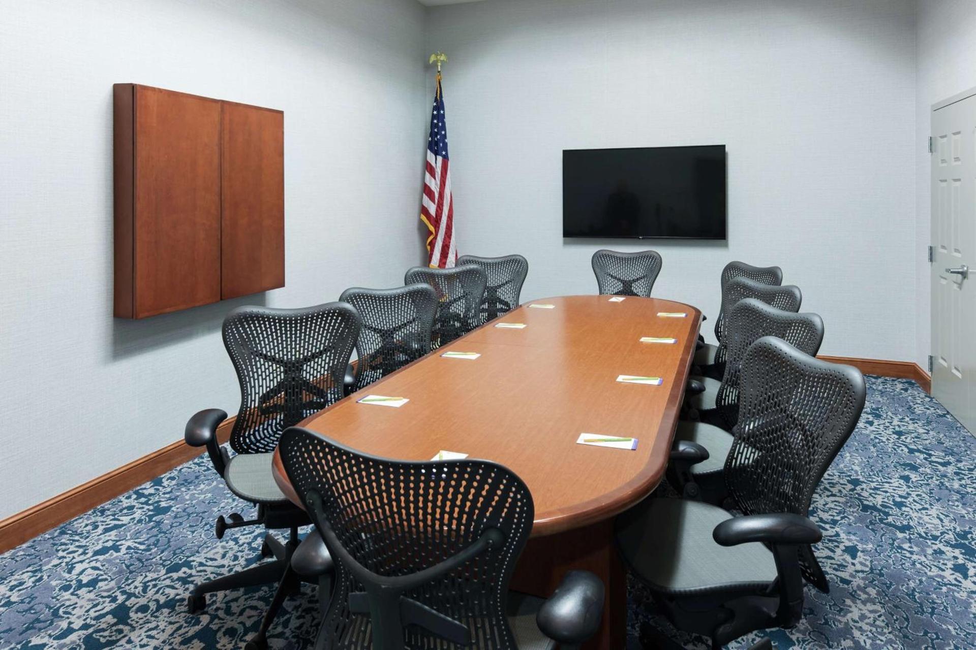 Hilton Garden Inn Lake Forest Mettawa photo 35