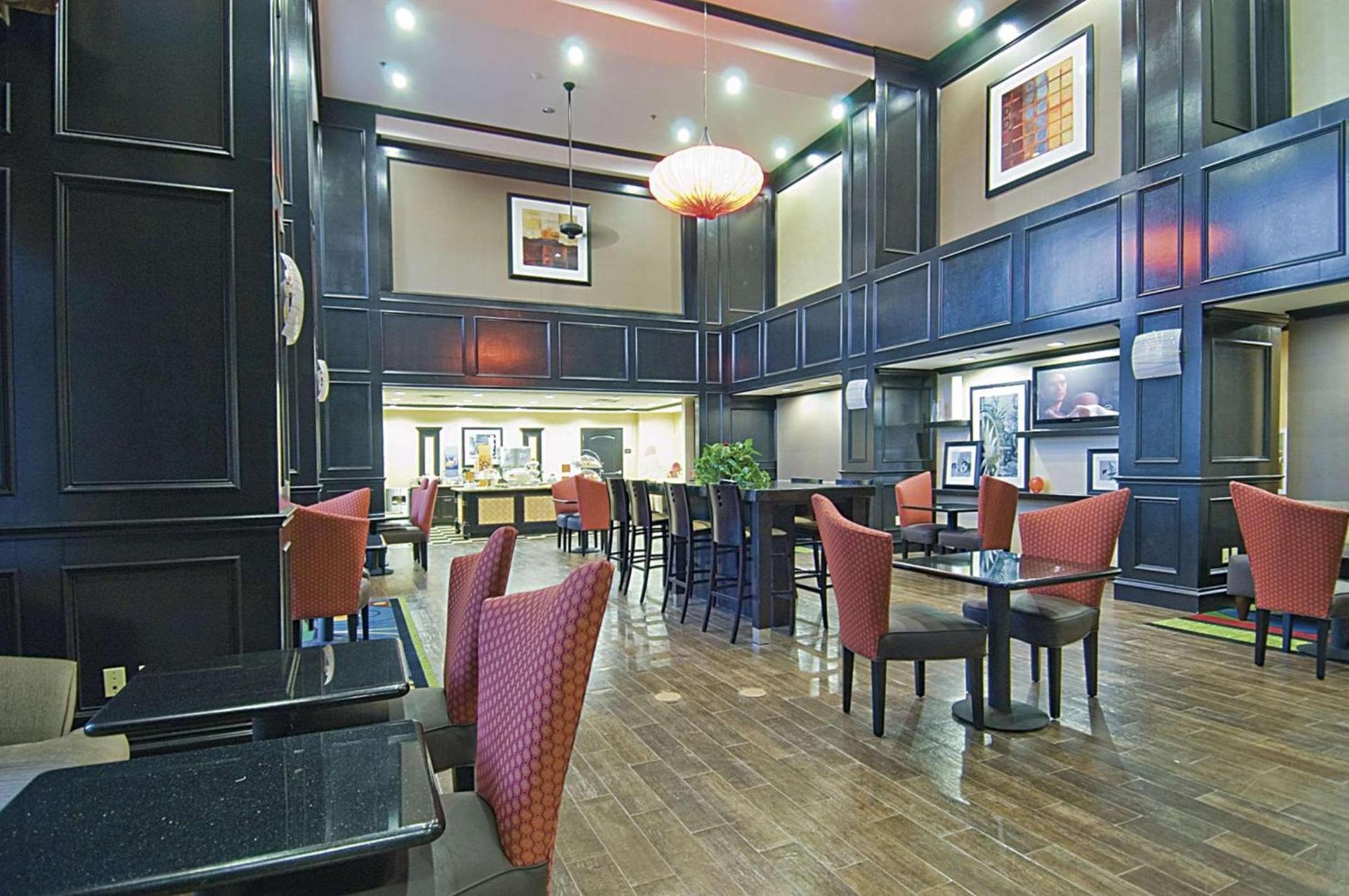 Hampton Inn & Suites Decatur photo 10