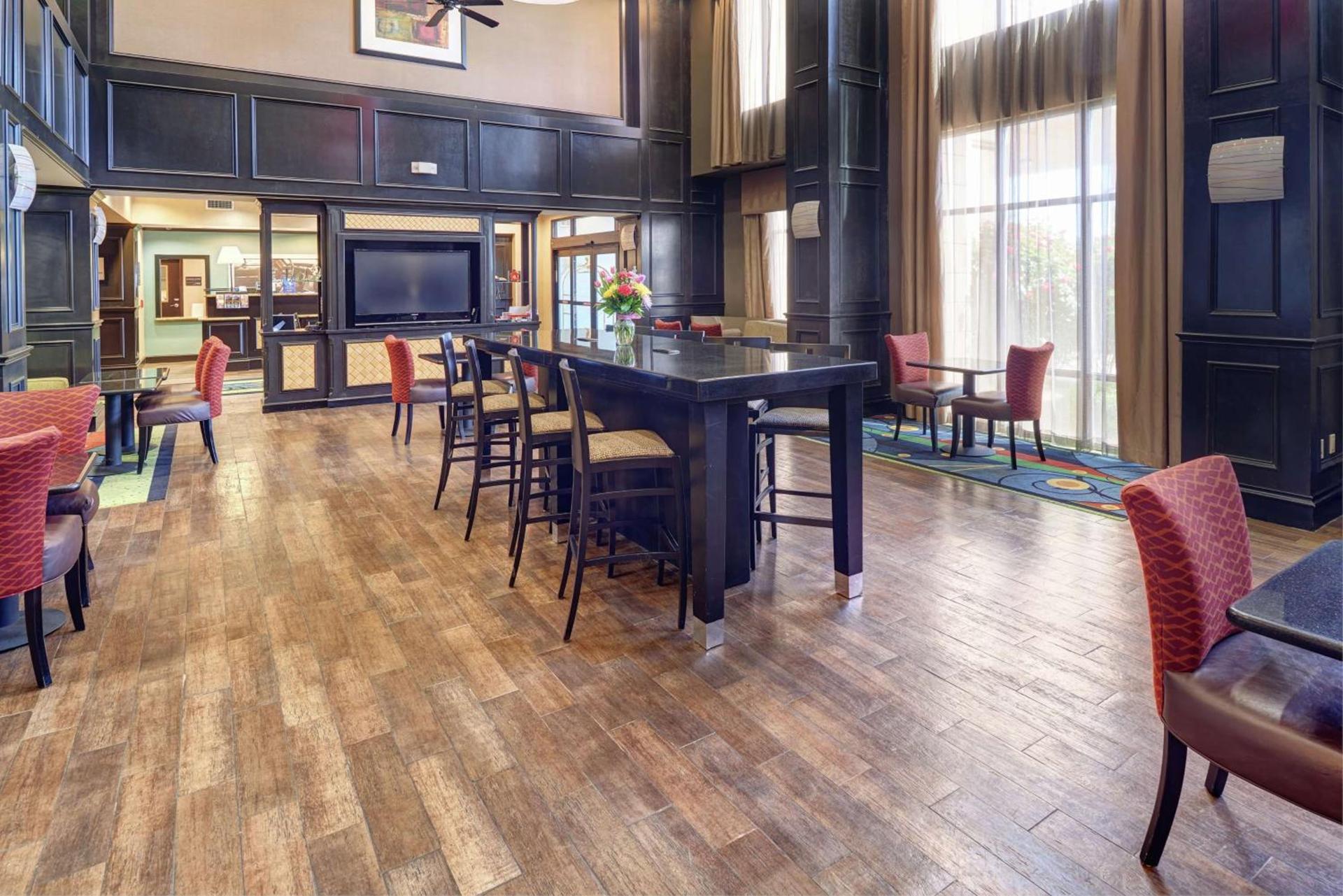 Hampton Inn & Suites Decatur photo 8