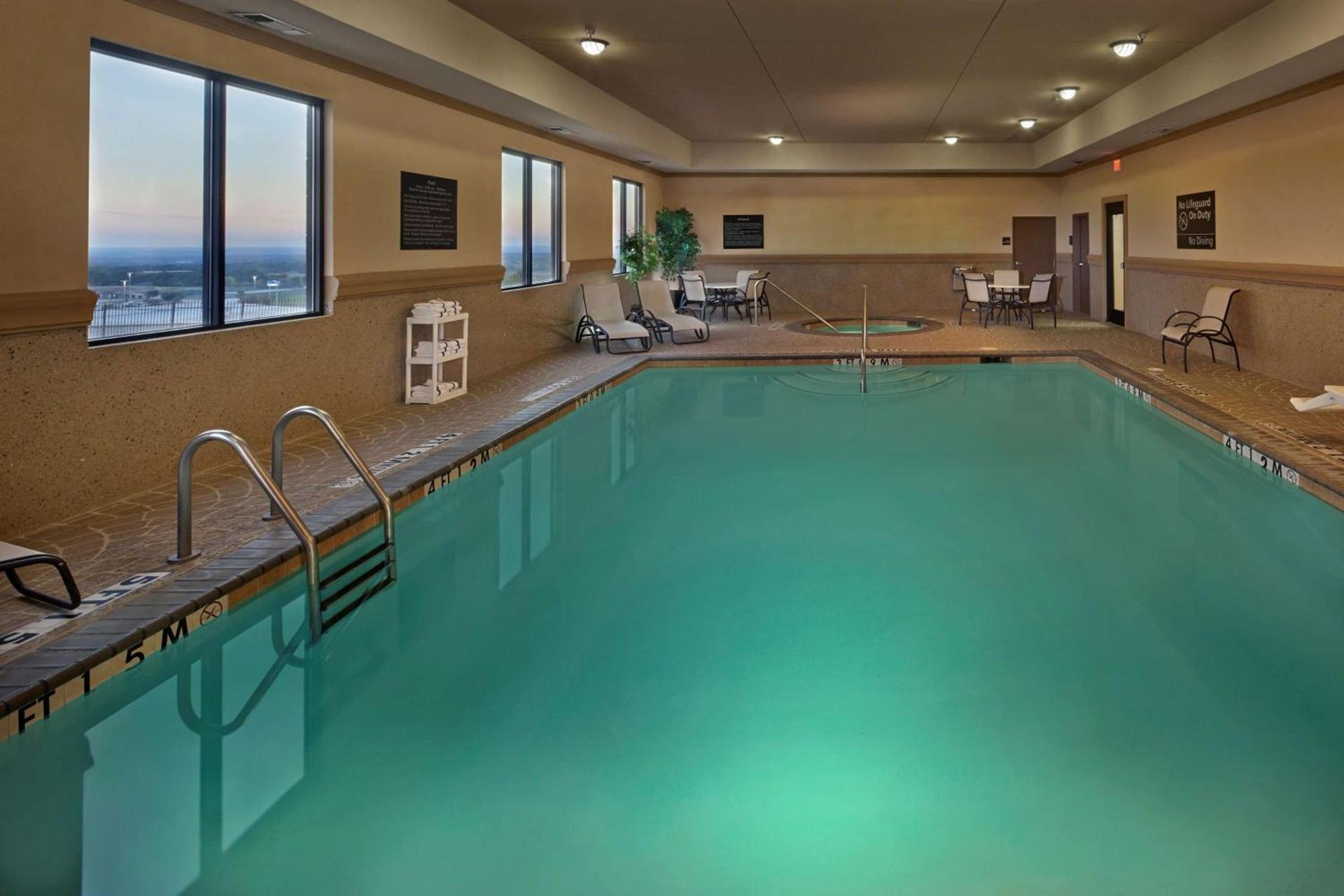 Hampton Inn & Suites Decatur photo 13