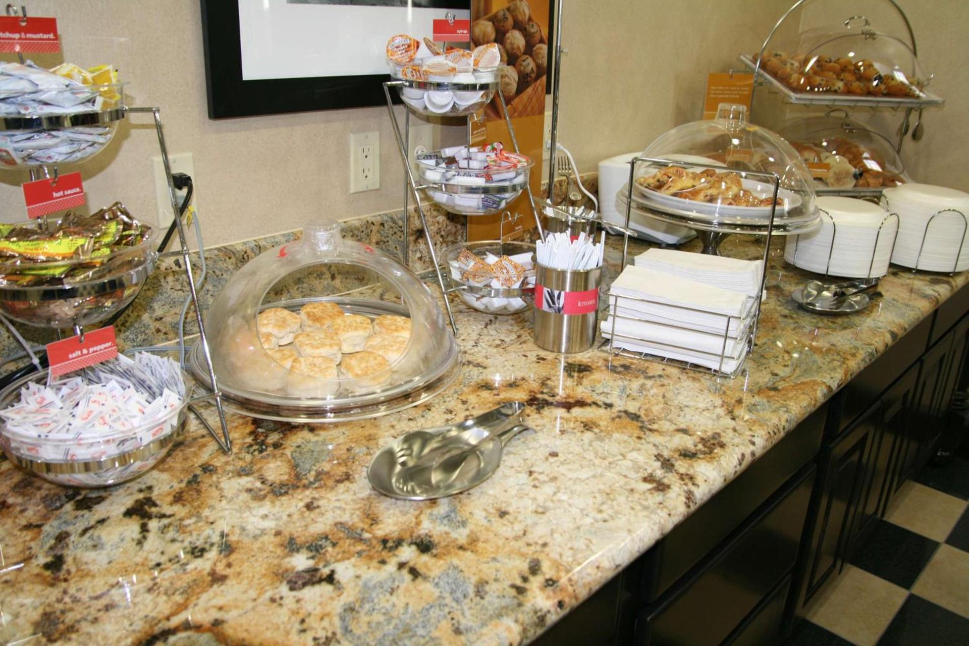 Hampton Inn & Suites Decatur photo 17
