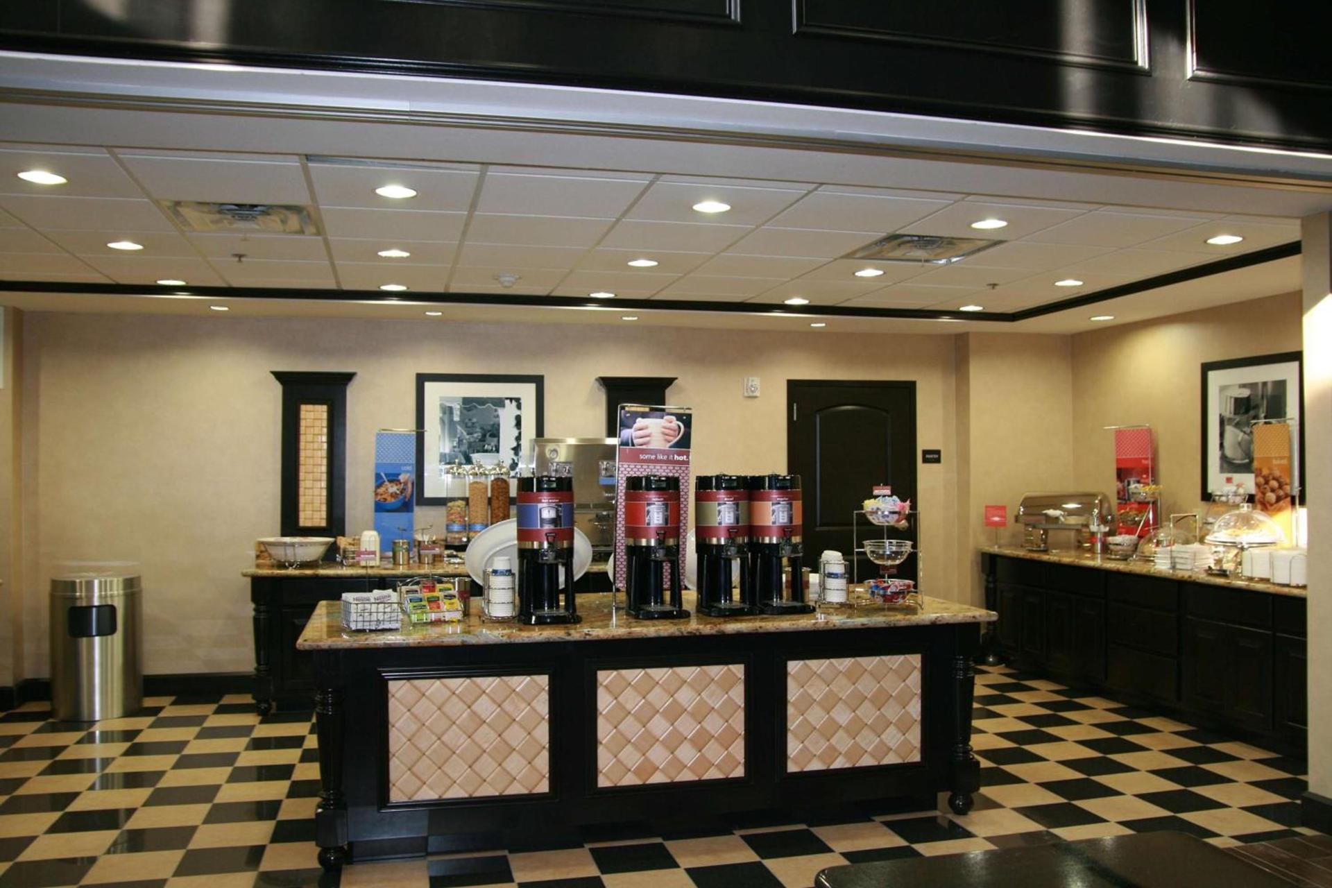 Hampton Inn & Suites Decatur photo 19