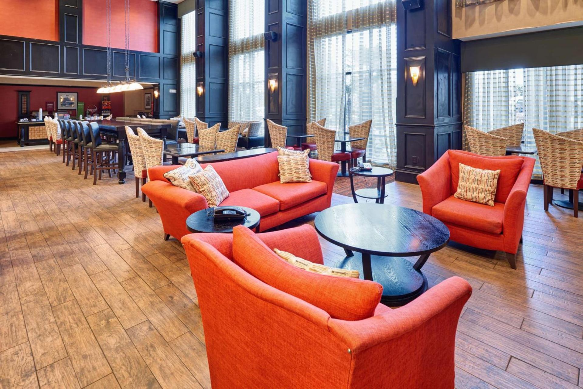 Hampton Inn & Suites Waco-South photo 8
