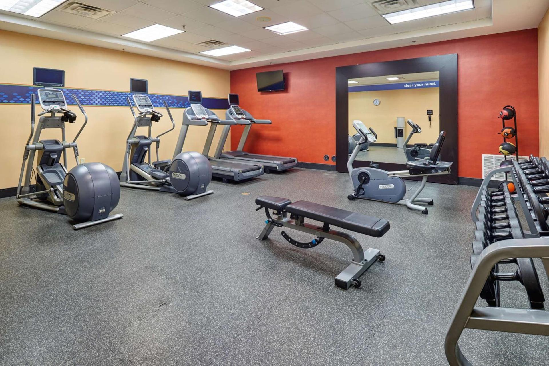 Hampton Inn & Suites Waco-South photo 13