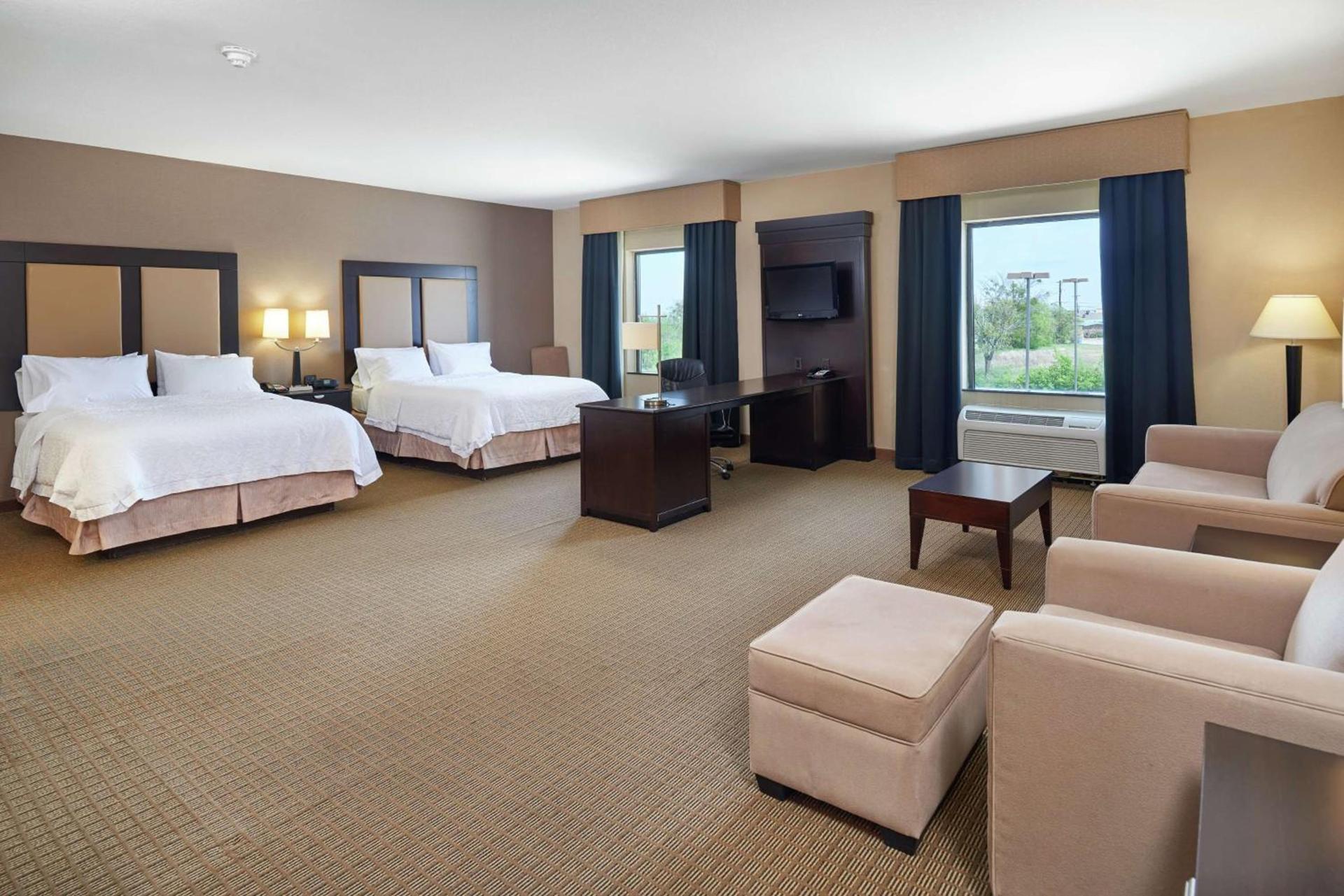 Hampton Inn & Suites Decatur photo 38