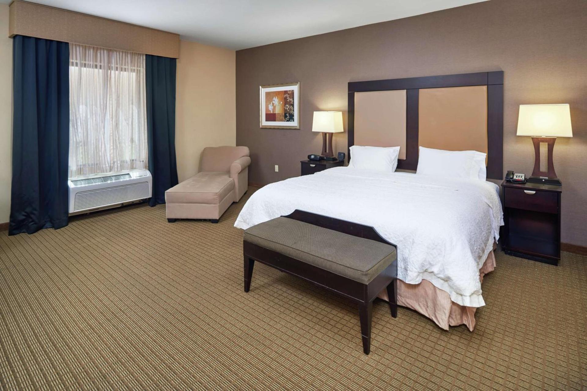 Hampton Inn & Suites Decatur photo 40